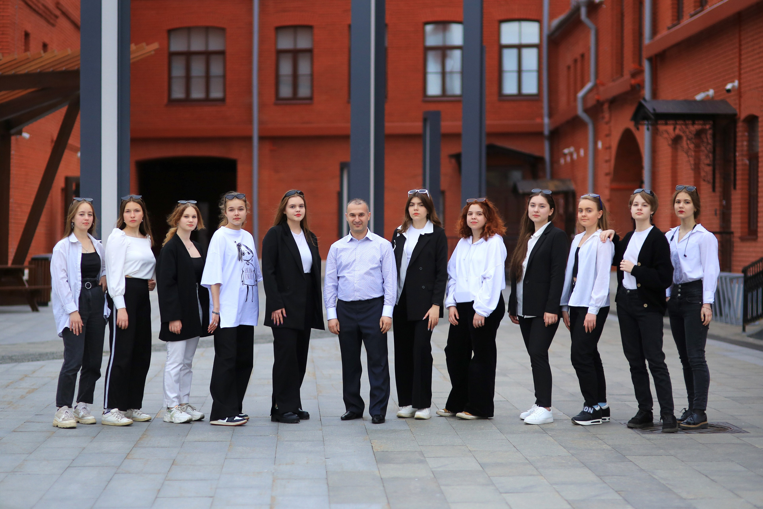 9 класс. Школьный фотограф в Туле Светлана Привезенцева