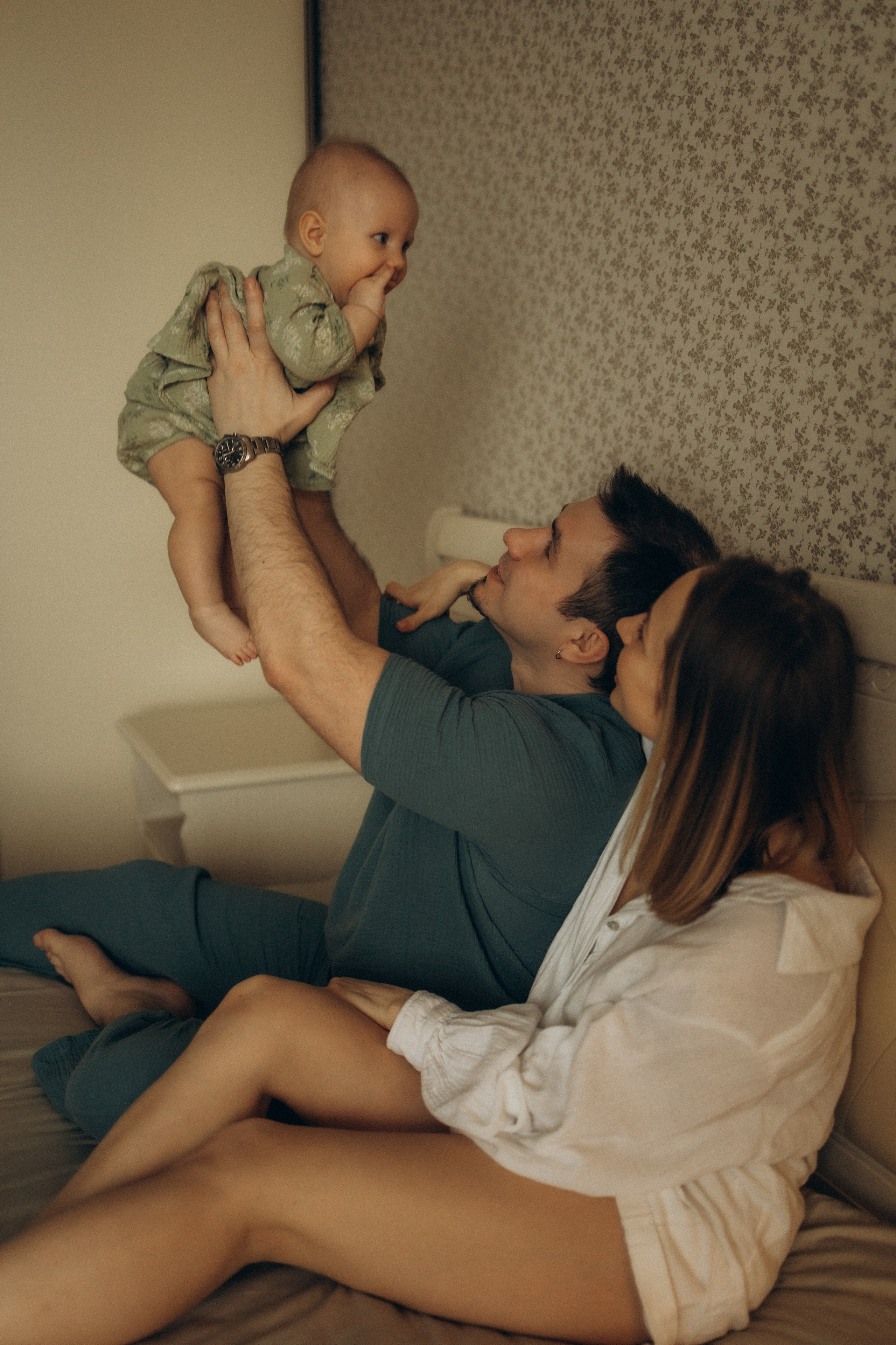 Полина, Максим и малышка Нина. Семейный, домашний, ньюборн фотограф Москва Цветкова Елизавета