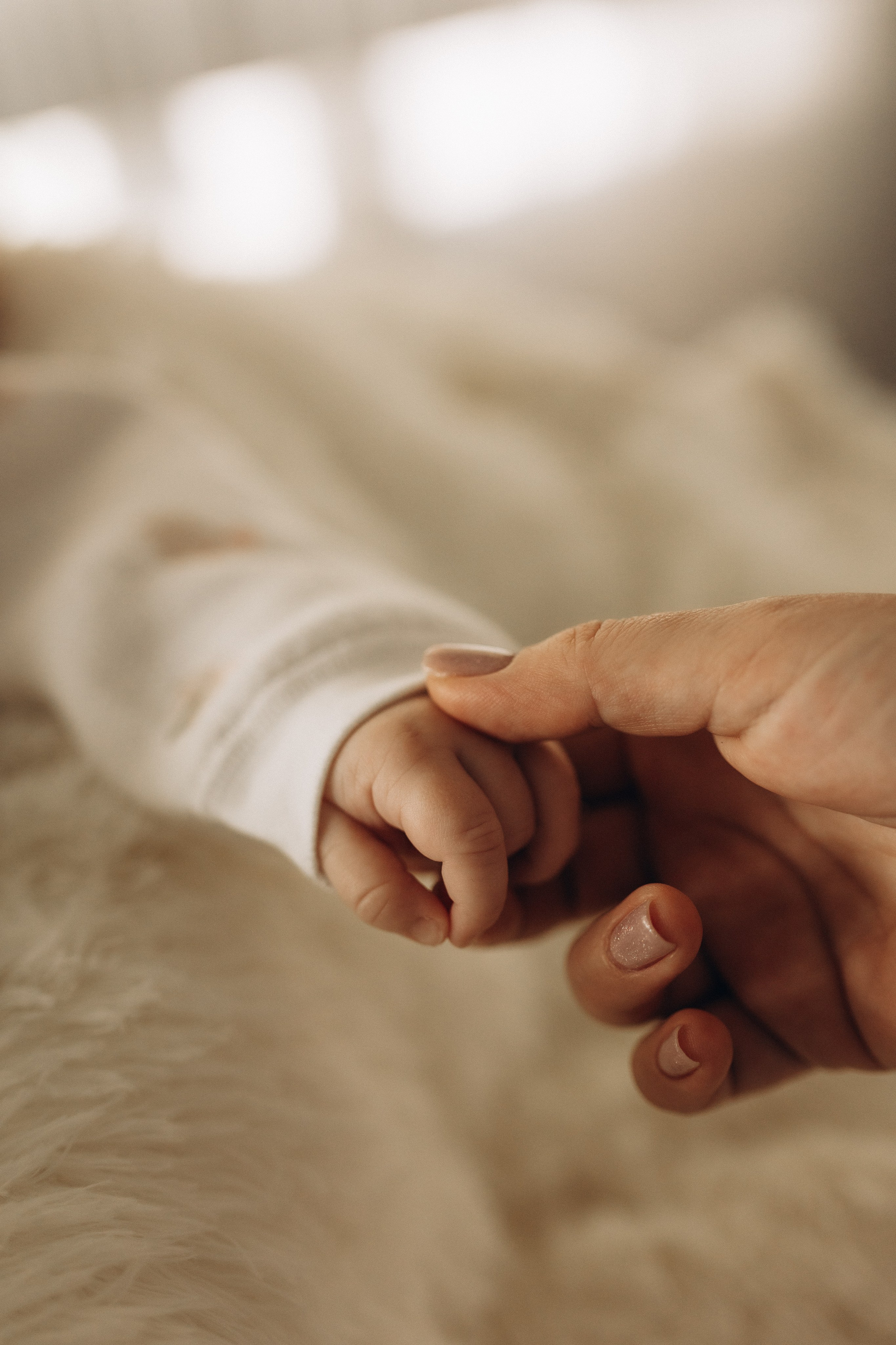 Александр Сергеевич с мамой и бабушкой 🤍. Фотограф Артем Бросов в Санкт-Петербурге и Дубае