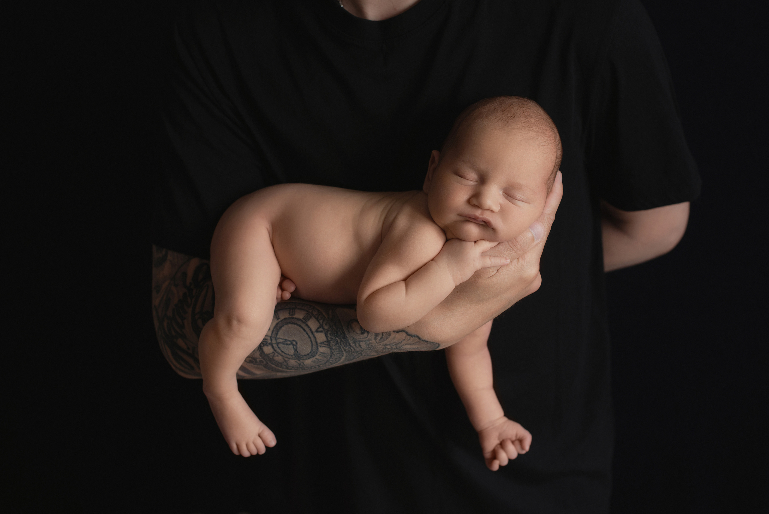 Фотосъемка новорожденного. Фотограф беременности, новорожденных и детей до года в Челябинске Волк