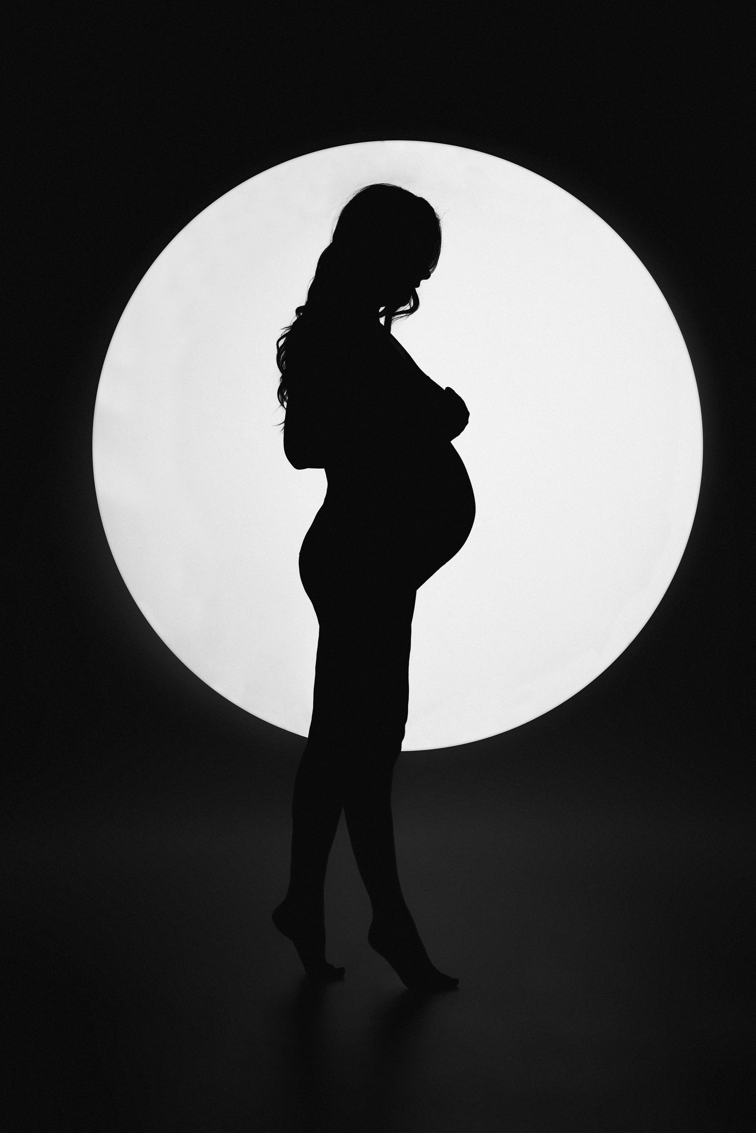 Фотосъемка беременности. Фотограф беременности, новорожденных и детей до года в Челябинске Волк