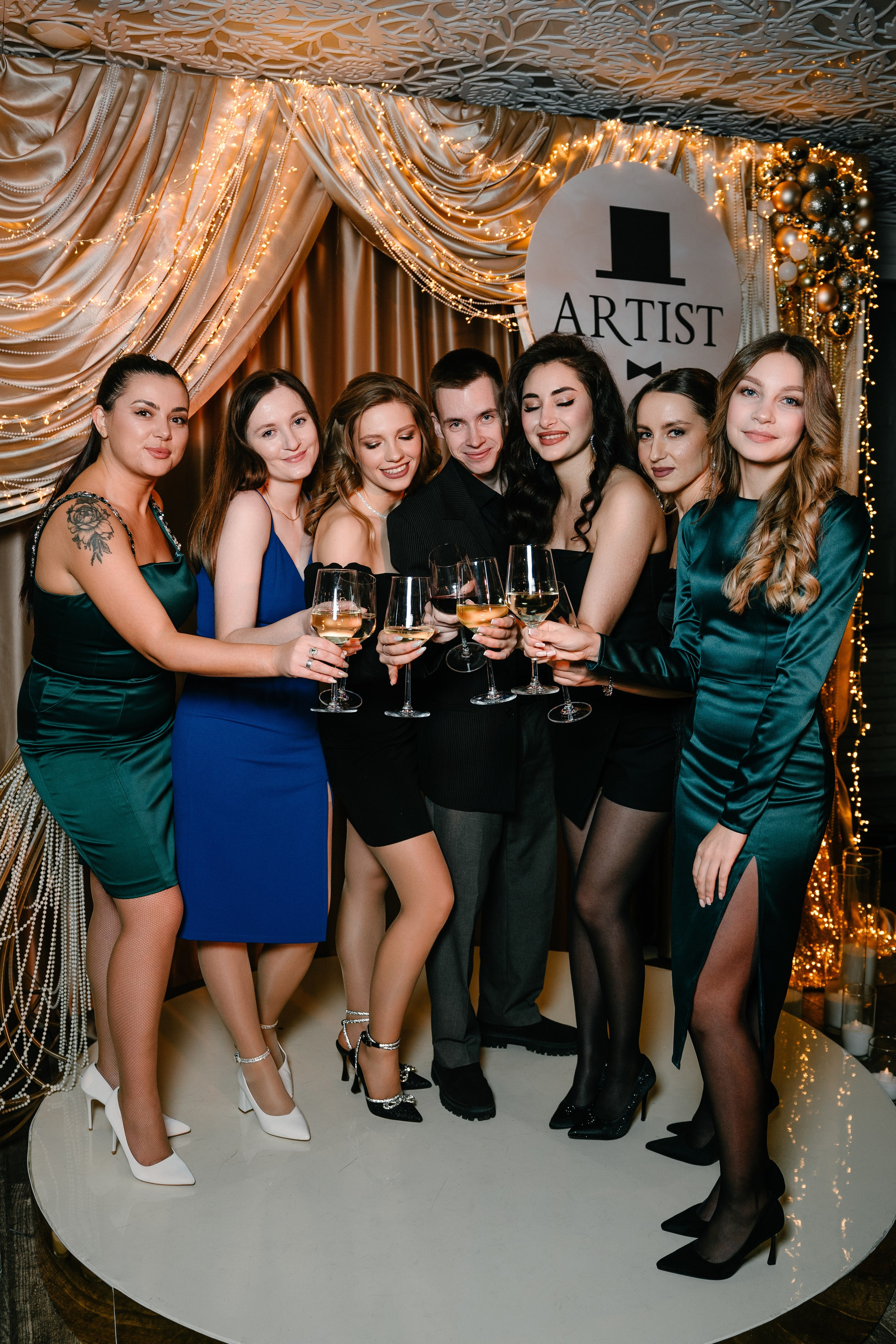 Новогодний вечер в Артисте. Свадебный и семейный фотограф в Воронеже Анастасия Бойко