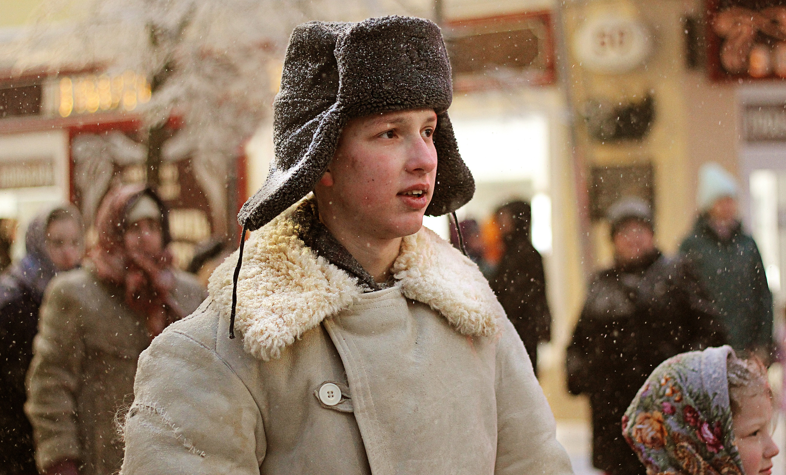 Молодежь на празднике в Рыбинске
