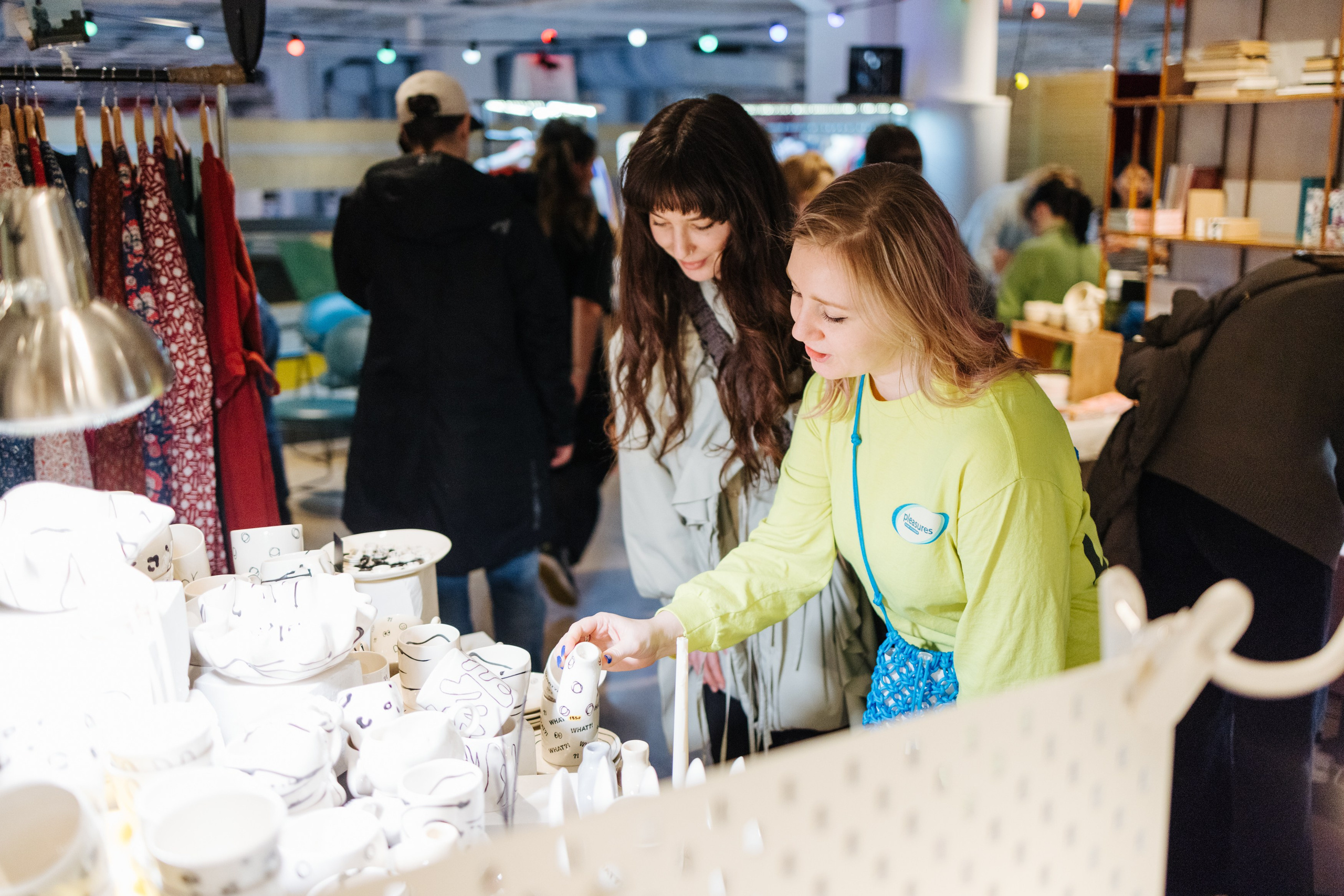 2–3 марта 2024 в пространстве «Три вокзала. Депо» / День 1 / фото Валерий Белобеев. Фотоотчеты «Ламбада-маркета»