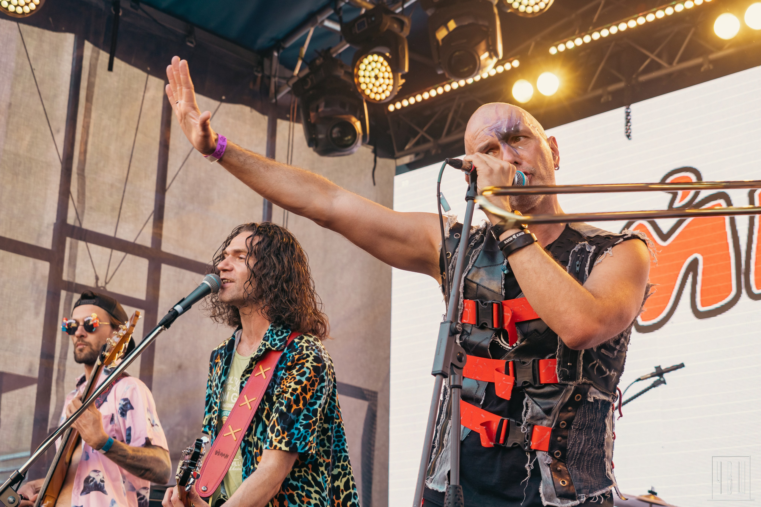 Живой! 2025, День Второй. Человек в Шляпе