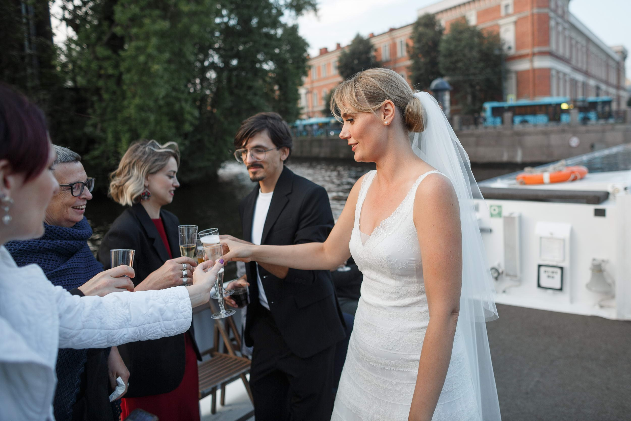 Камерная свадьба. Свадебный фотограф Игорь Брундасов 8PHOTO на свадьбу венчание загс СПб