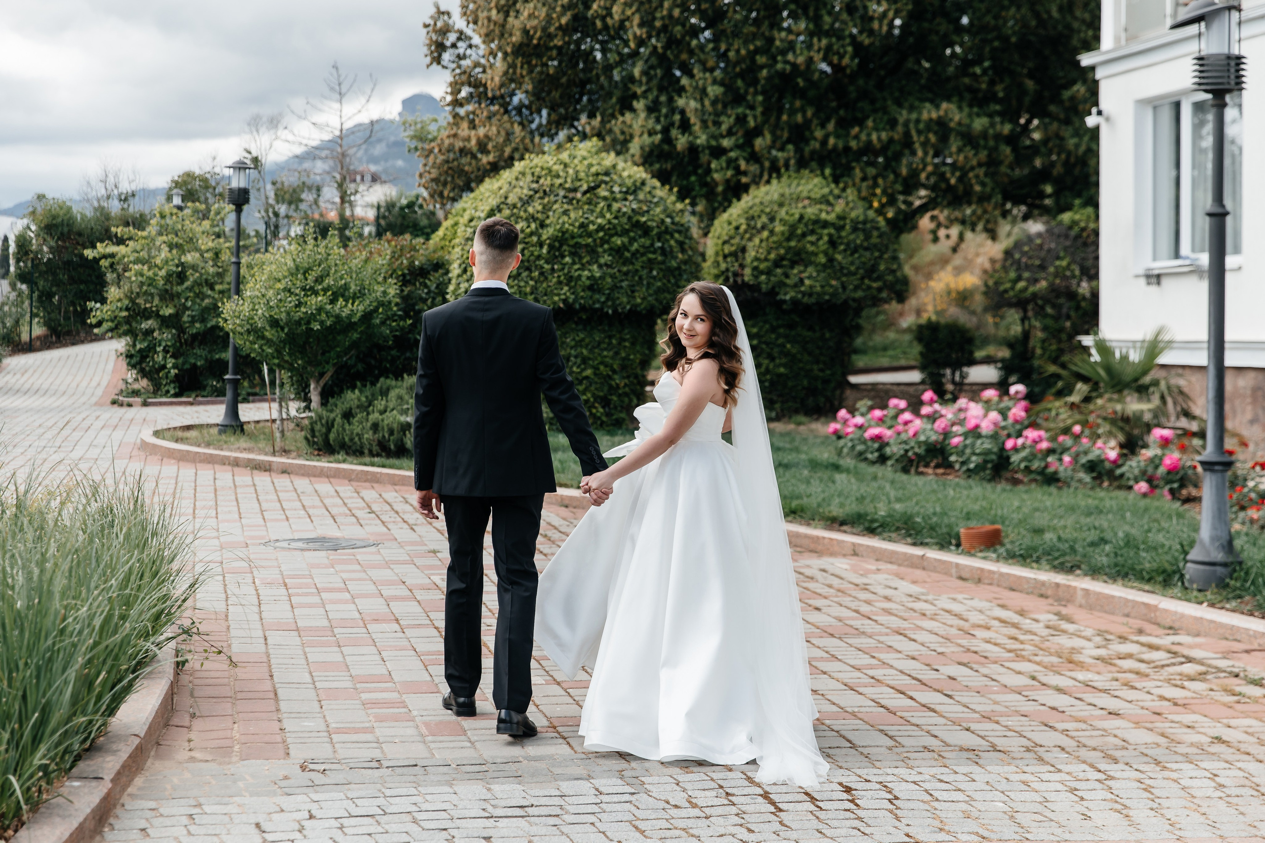 Парк Харакс, май в Крыму. Анонс свадьбы Ильи и Ксении. Свадебный фотограф в Крыму и Севастополе Ольга Баскакова