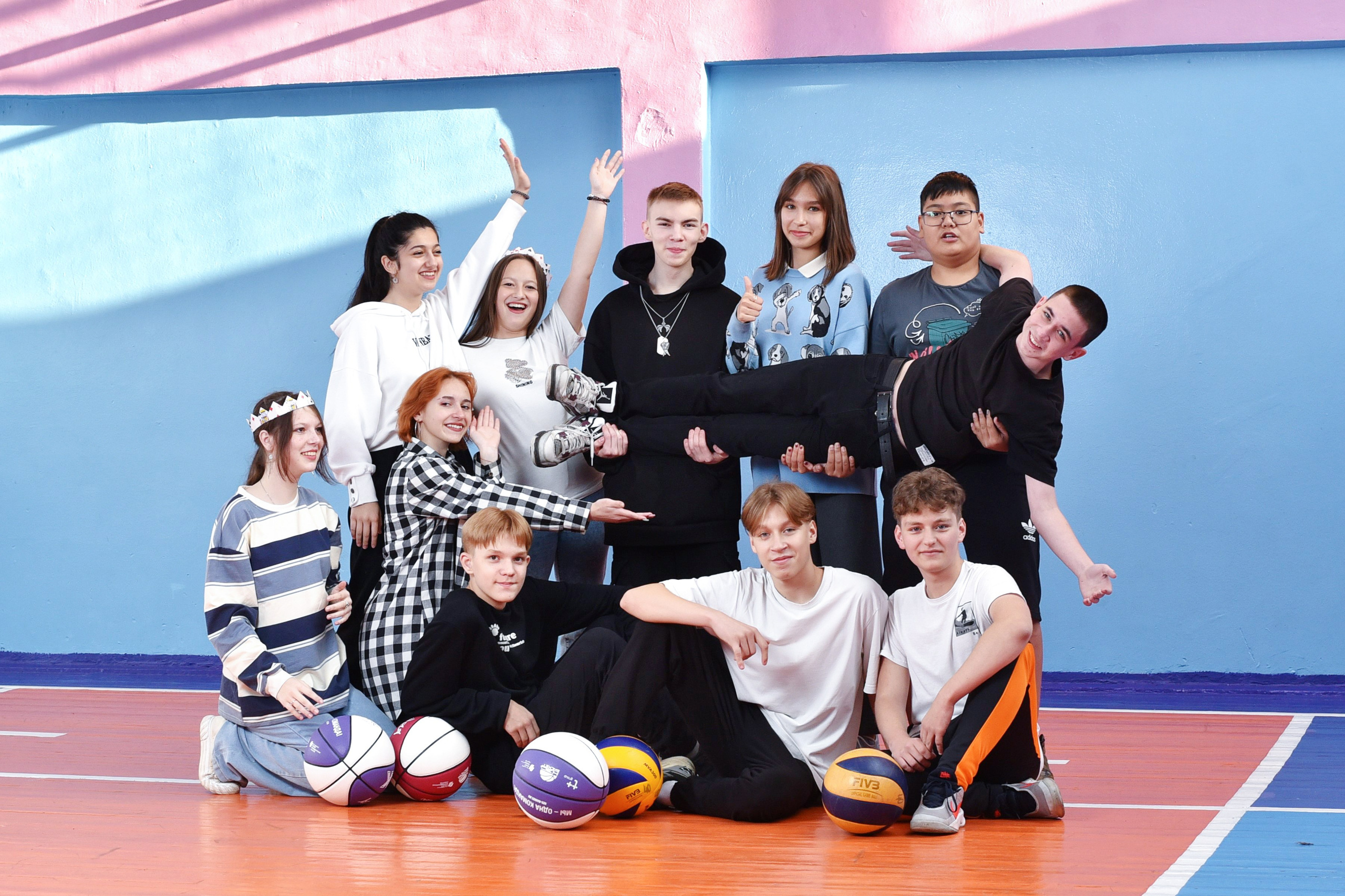 ФОТОСЕССИЯ В СПОРТИВНОМ ЗАЛЕ. Школьный фотограф ЛАРИСА МАТВЕЕНКО