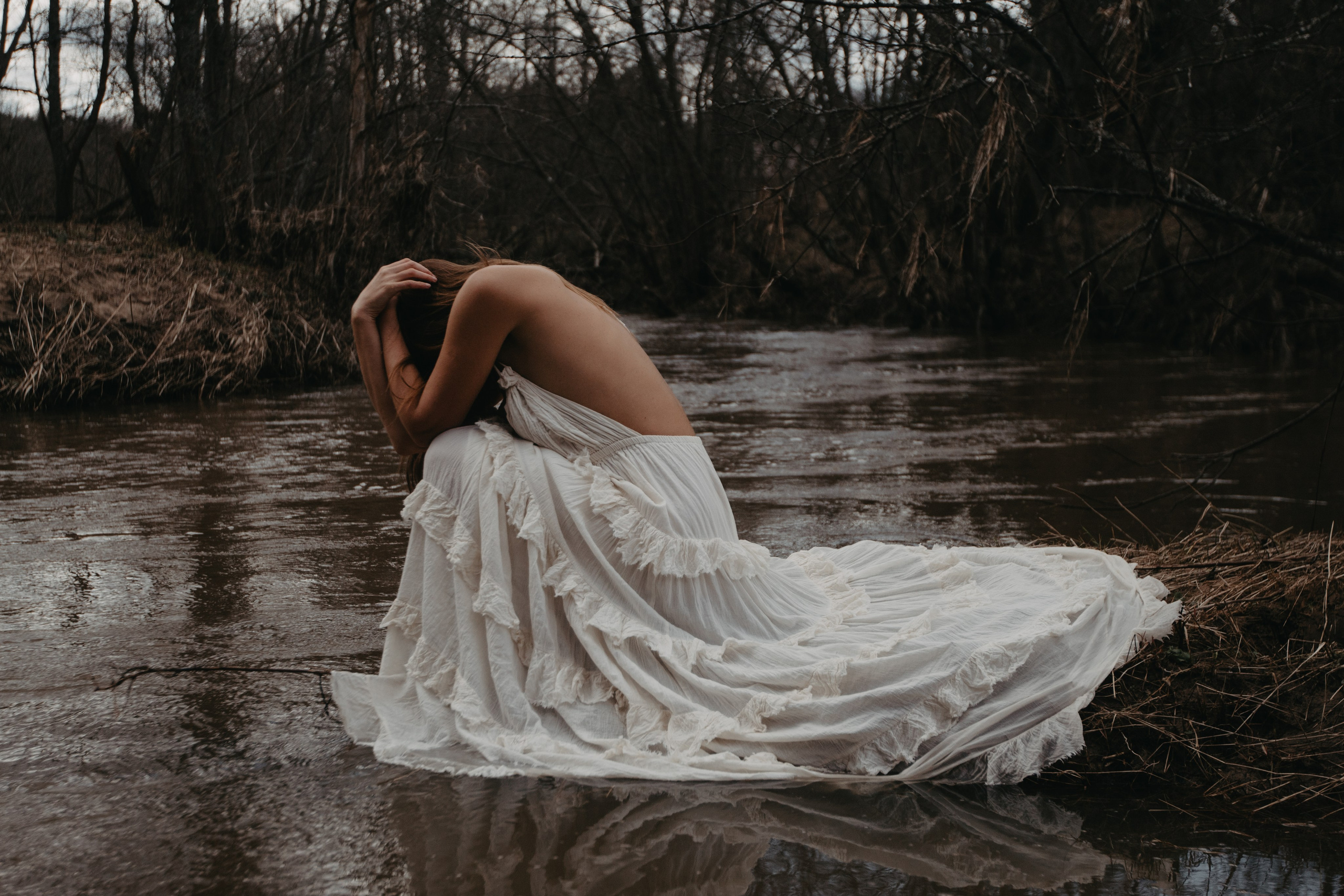 Женская арт сьемка. Свадебный и семейный фотограф в Москве Анастасия. Помогу вам быть собой и создам теплые, живые фотографии. Семейный фотограф в Дмитрове