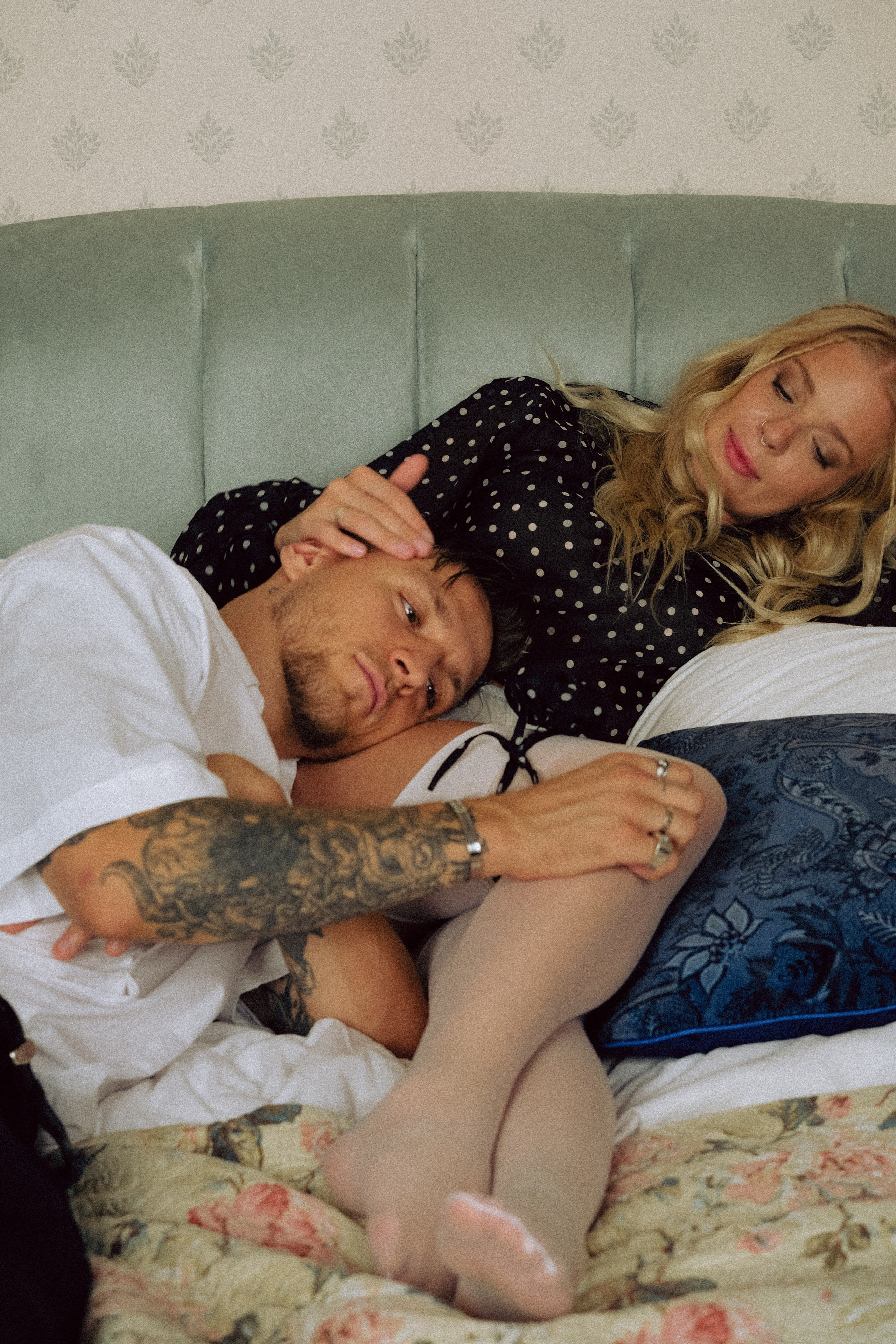 СВАДЕБНАЯ СЬЕМКА С КАБРИОЛЕТОМ В САНТК-ПЕТЕРБУРГЕ НА ПЕТРОГРАДКЕ В ОТЕЛЕ ПАНОРАМИКА. Профессиональный фотограф, Санкт-Петербург — Виктория Богомолова