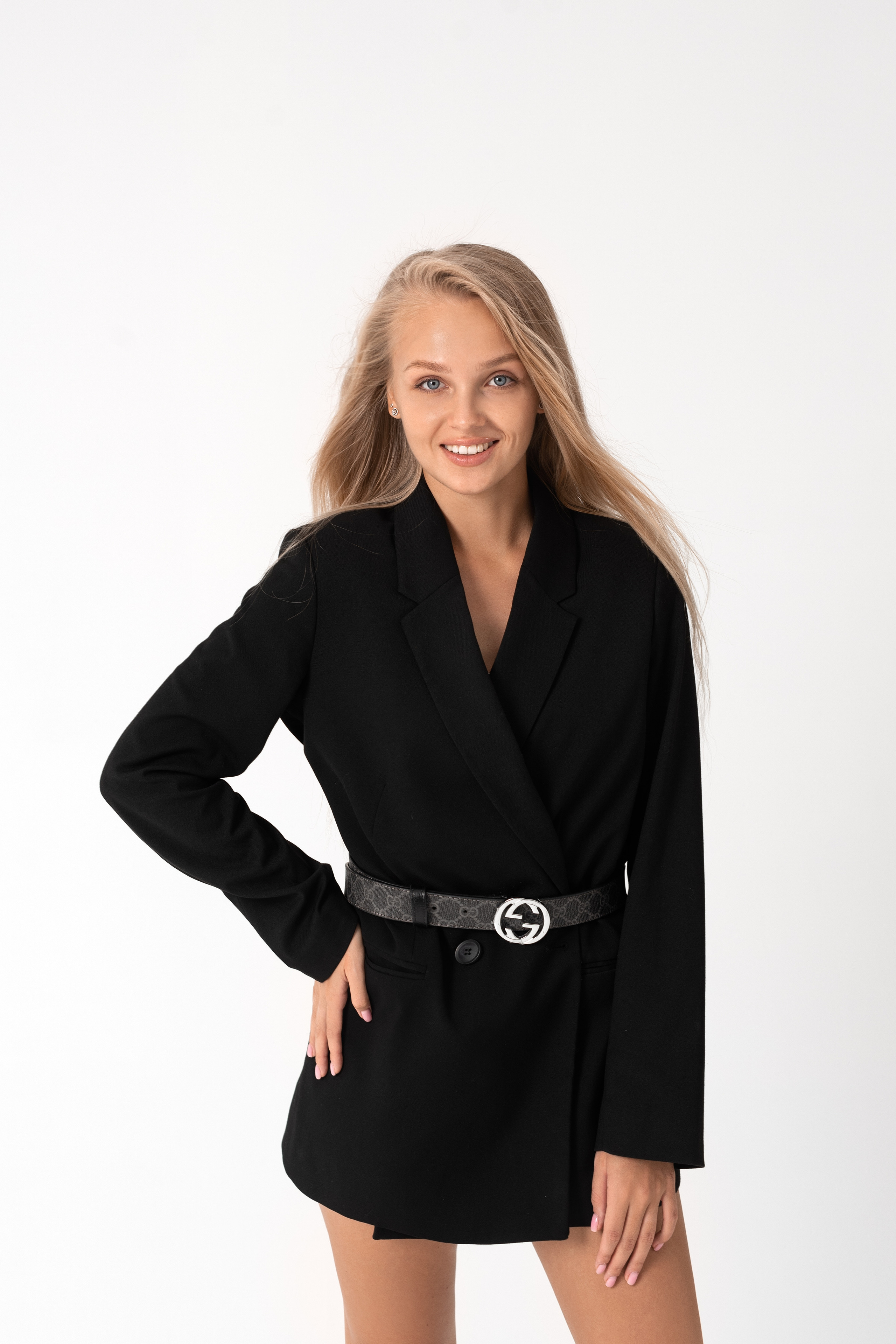 Моника. Главная