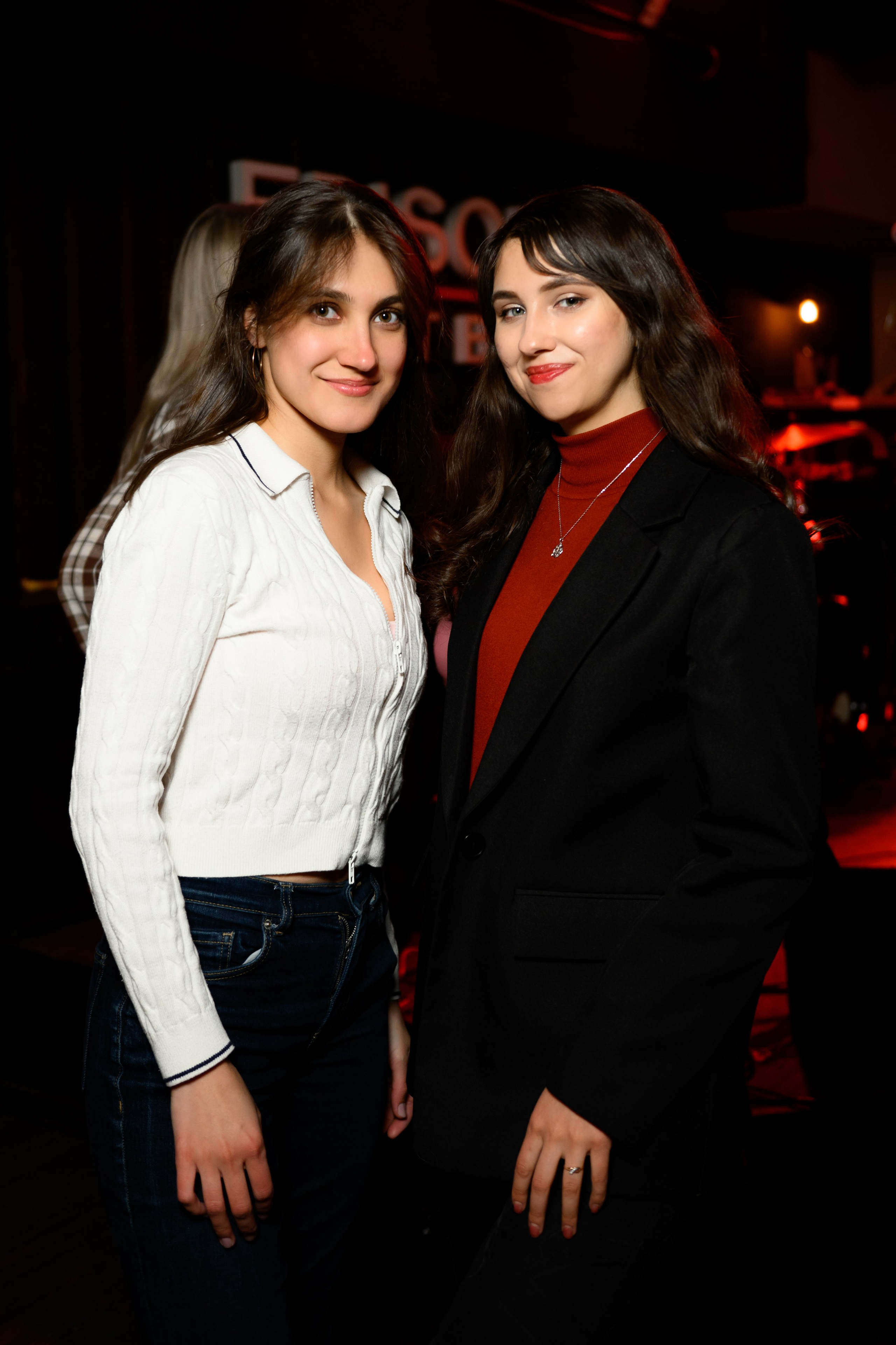 CRAFT BAR EDISON — Диктофон. Свадебный фотограф Иркутск Алексей Шульгин