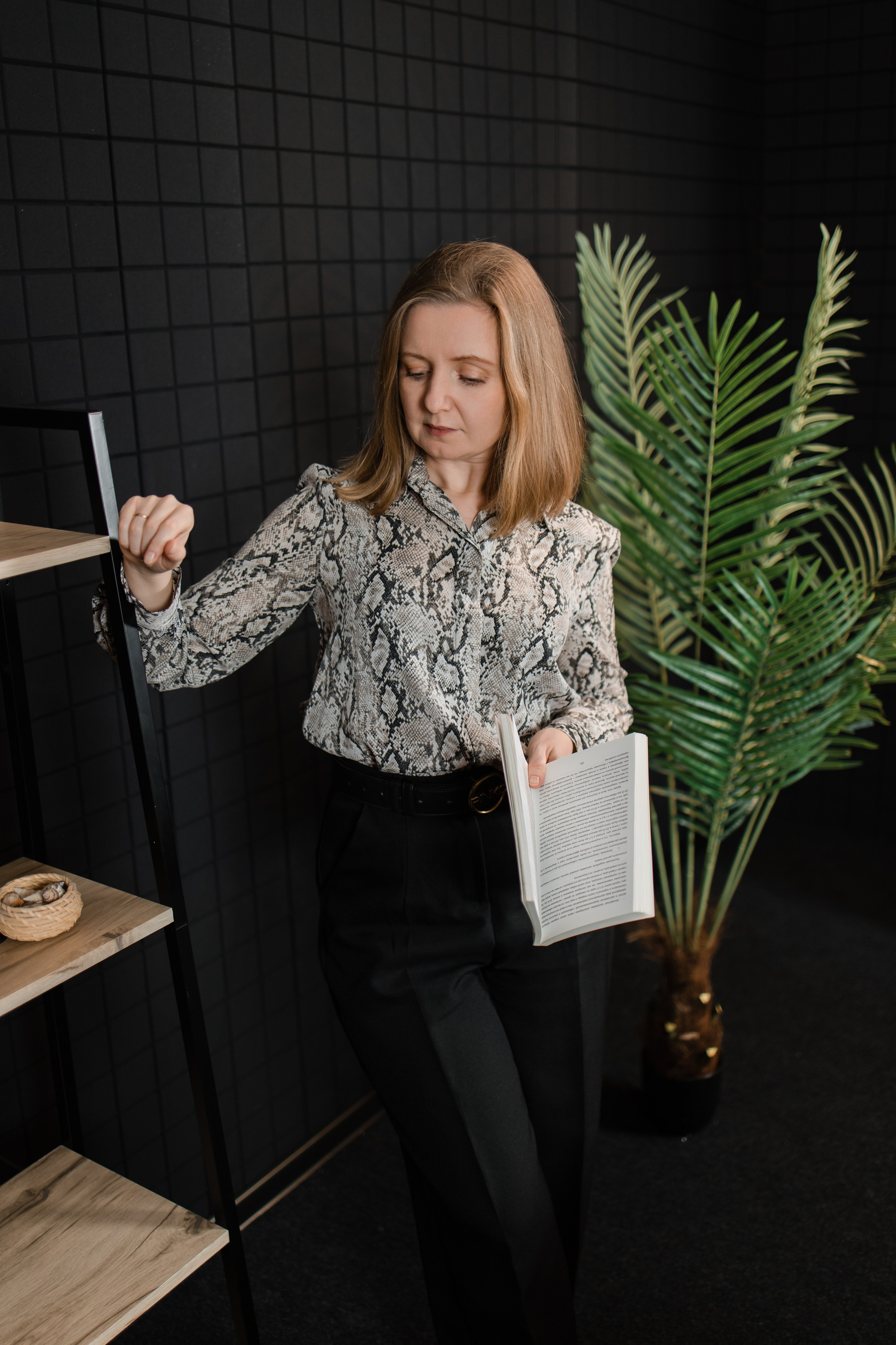 Set 2. Видеосъемка и фотосъемка свадеб. Фотограф и оператор на свадьбу. Видеосъемка подкастов, собственная видео-фотостудии. Предметная фотосъемка