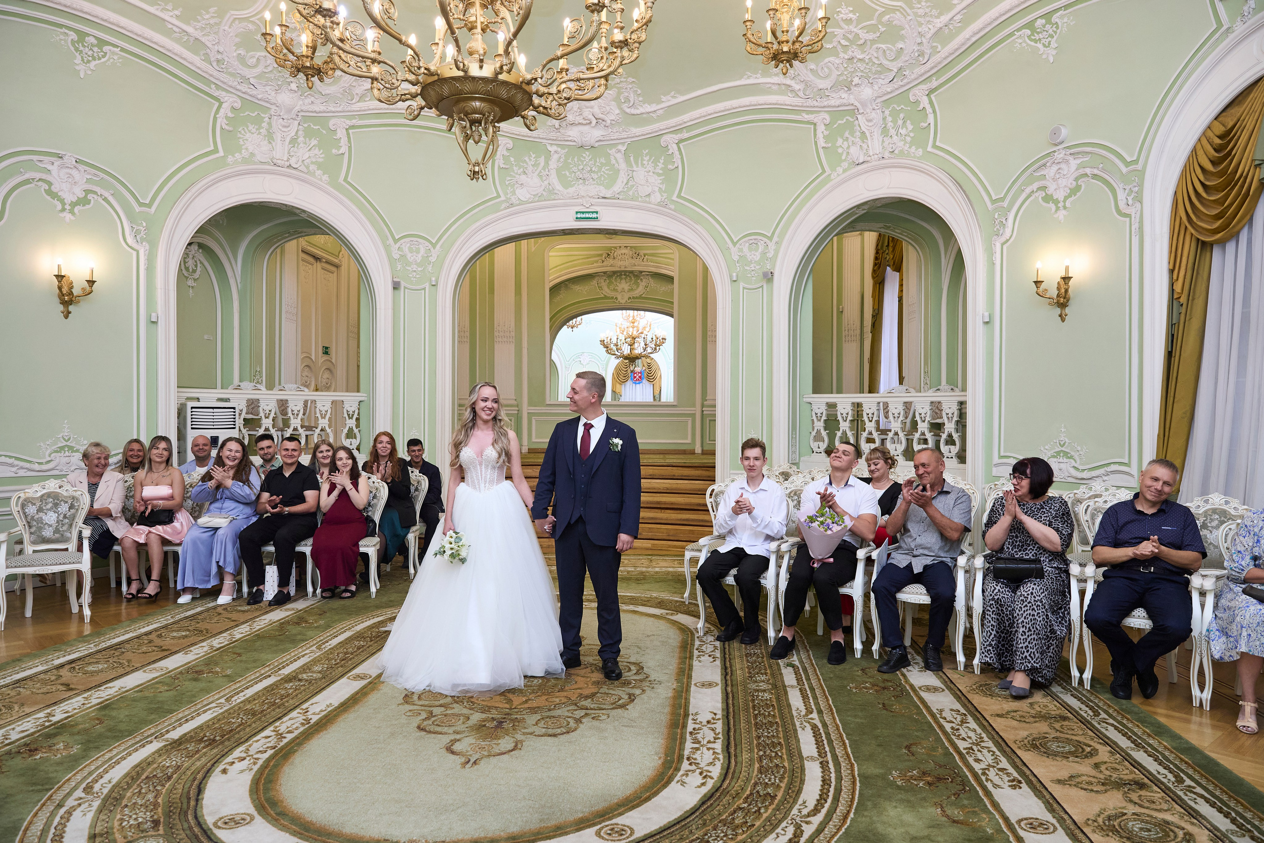 Александр и Дарья. Свадебный фотограф Анастасия Казакова