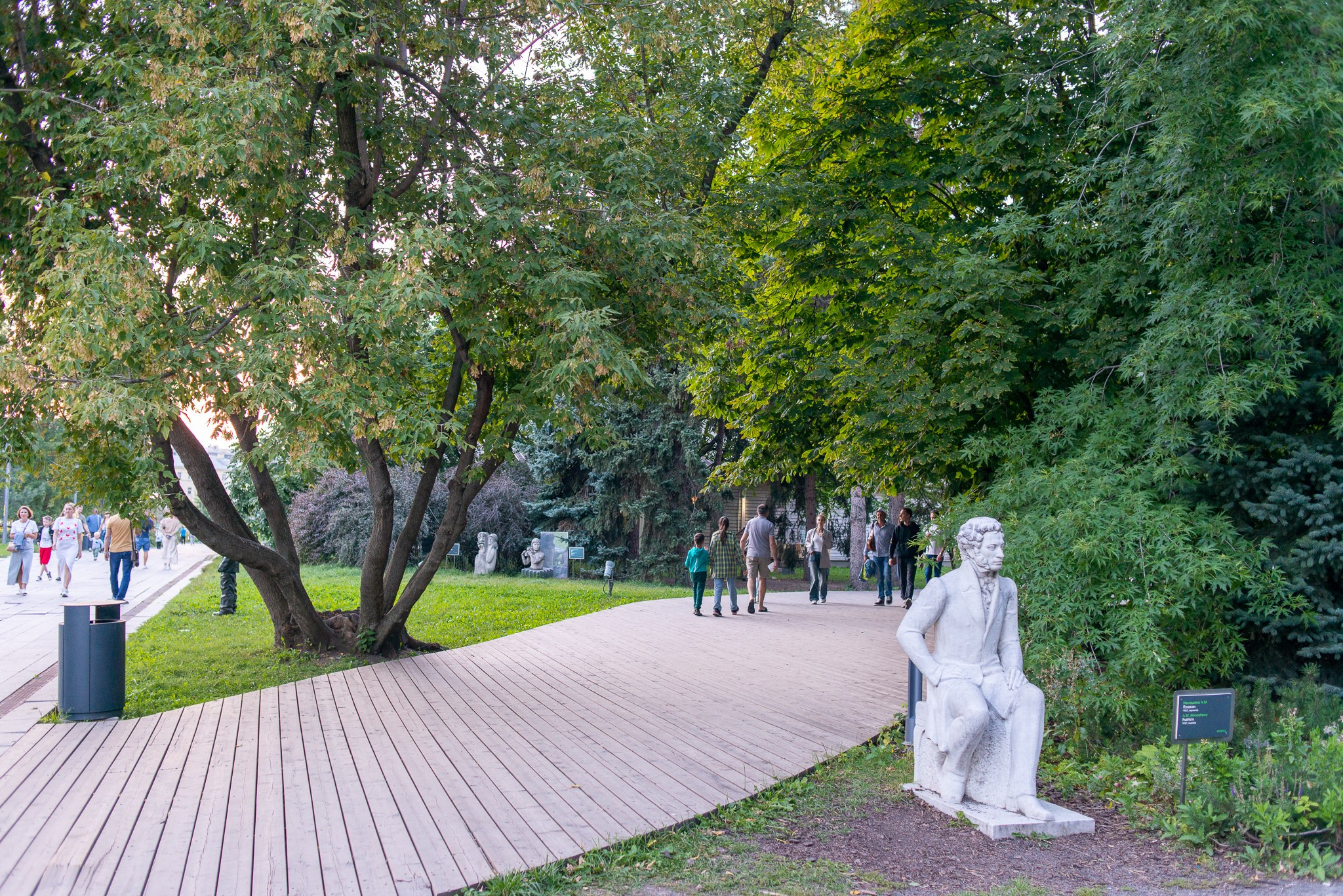 Достопримечательности Москвы. Коммерческая фотосъёмка городской среды, архитектуры и производственных объектов