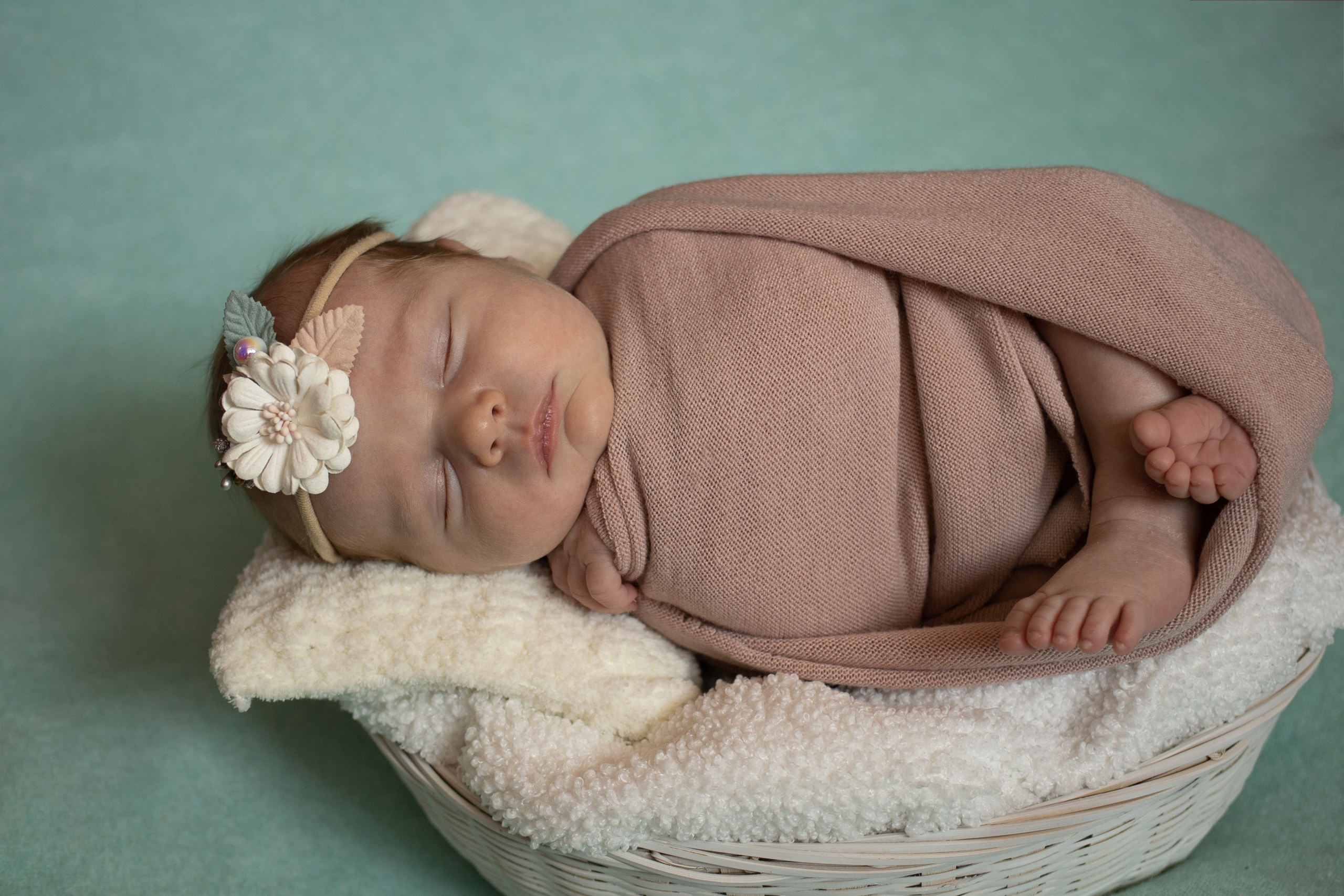 Новорожденные. Фотограф новорожденных в Екатеринбурге
