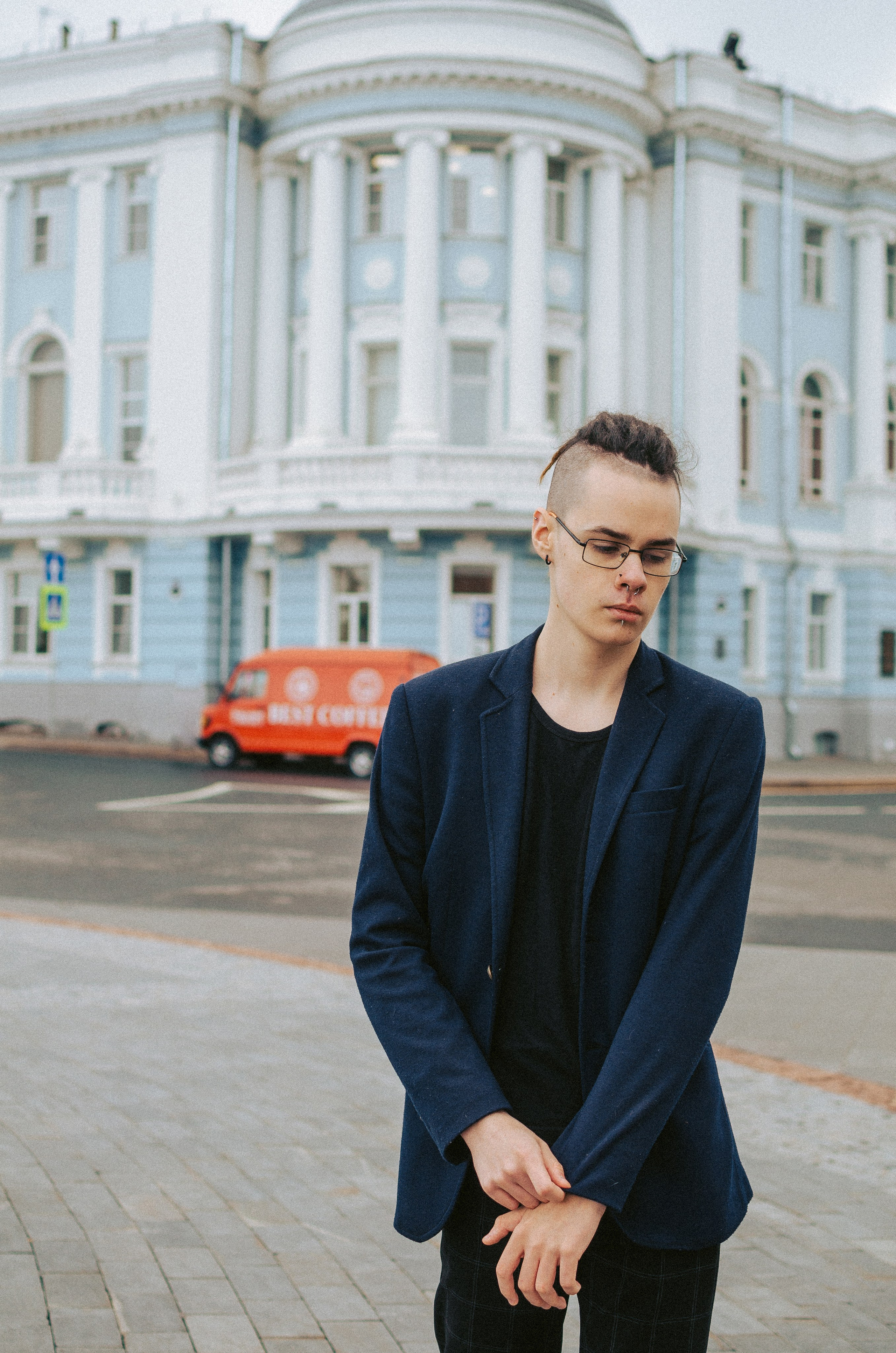 Даниил. КВЭЛ — Кто Все Эти Люди