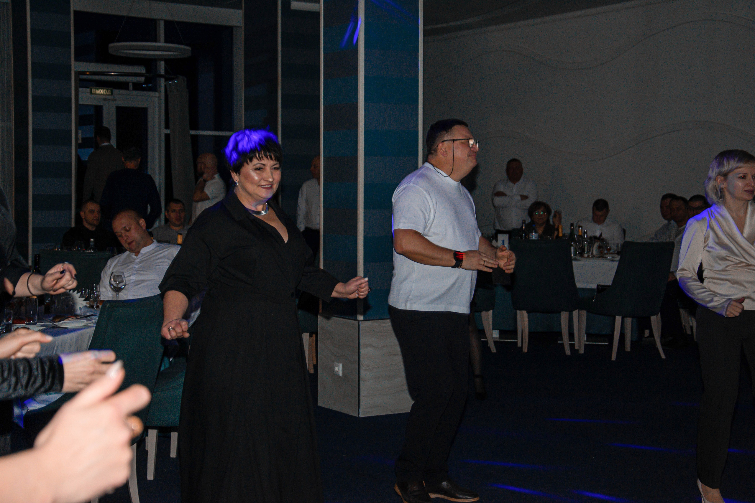 Корпоратив. Женский фотограф в Людиново и Киров