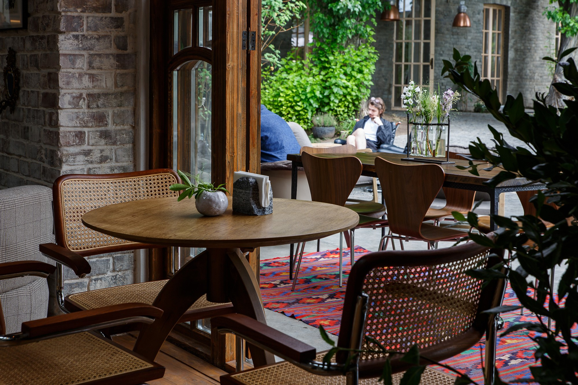 Yauza. Photographer Ksenia Kolesnikova. Interior, Product, and Portrait Photography in Moscow