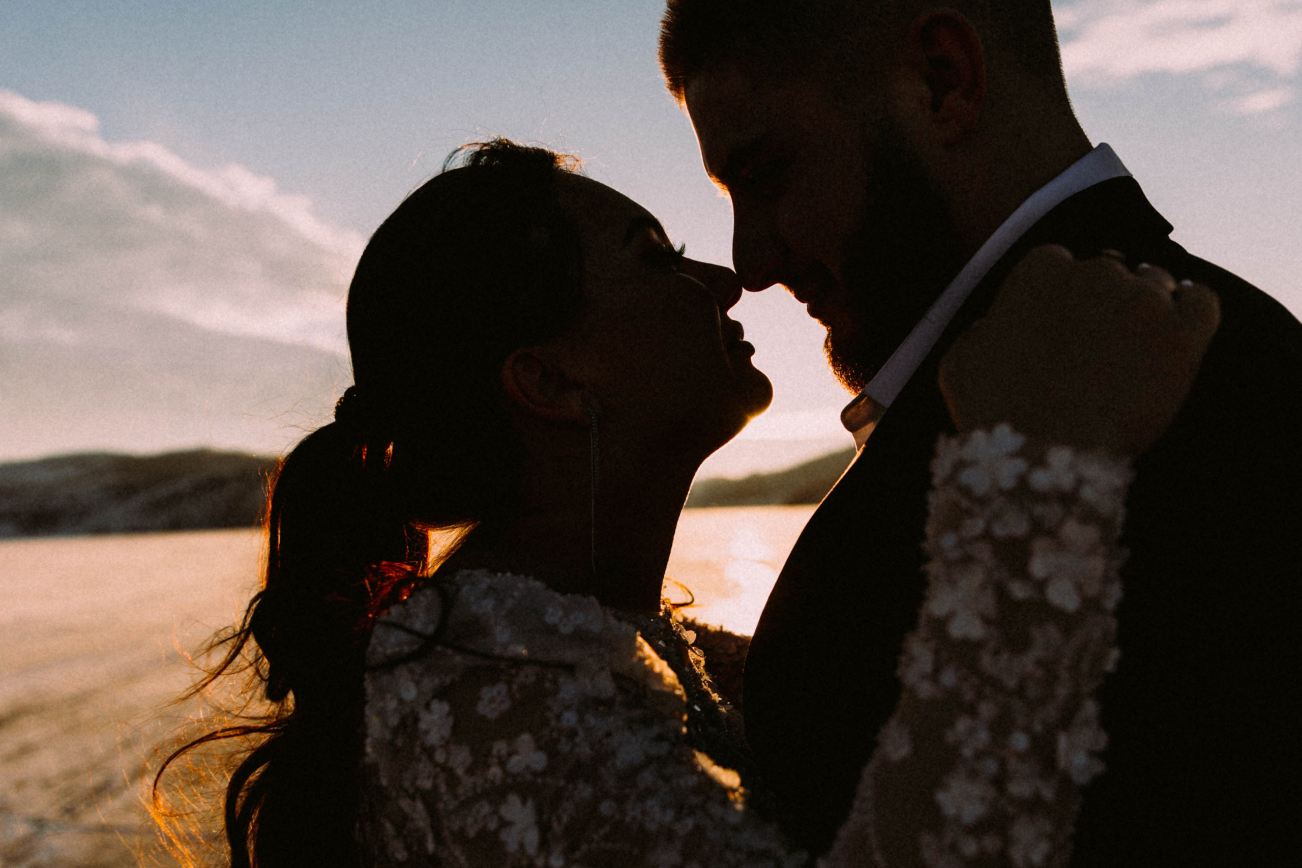 Свадебная зимняя съемка на Байкале. Главная