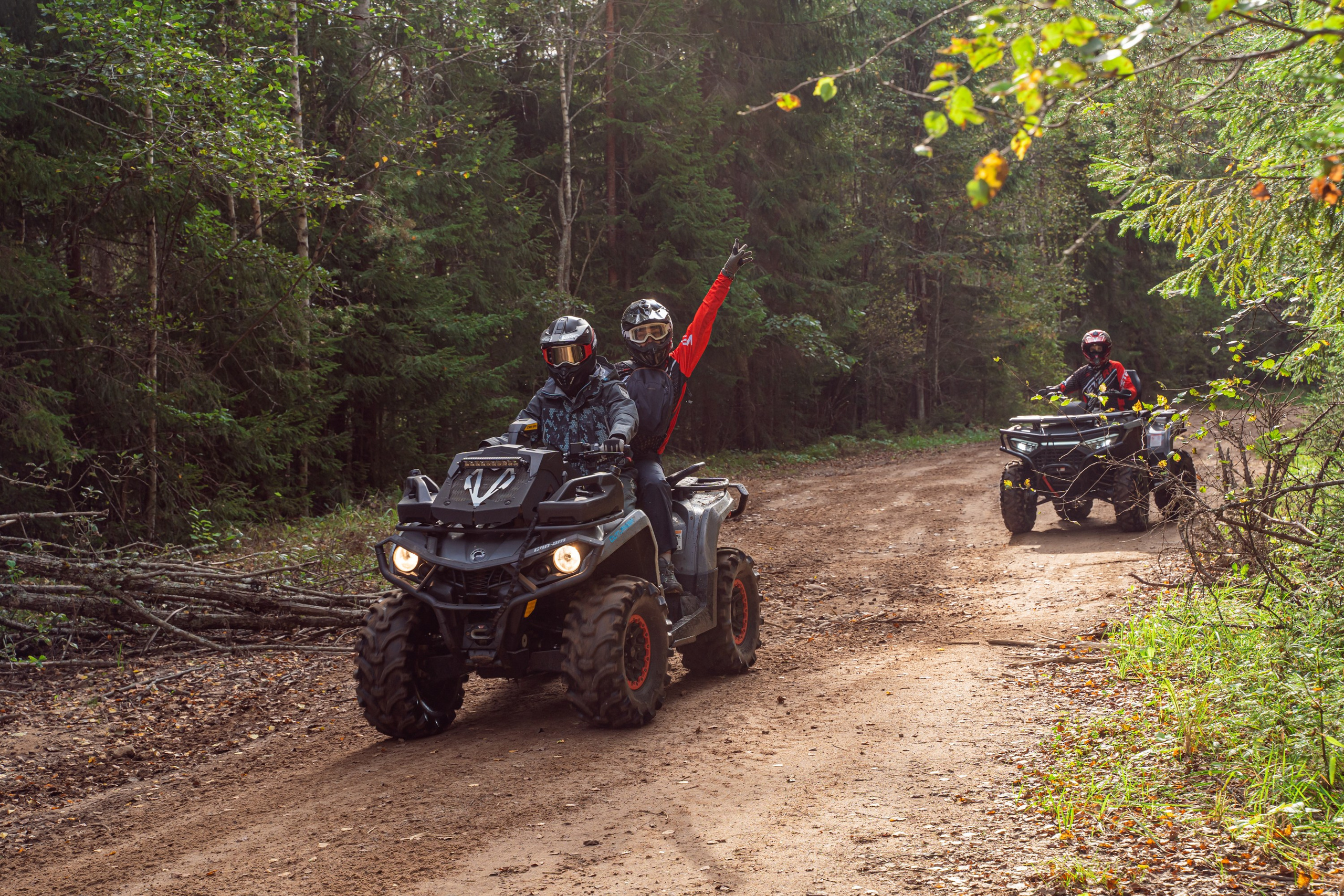 Квадровыезд —спортивный репортаж в Ленинградской области. Свадебный, семейный, портретный, репортажный фотограф в Санкт-Петербурге