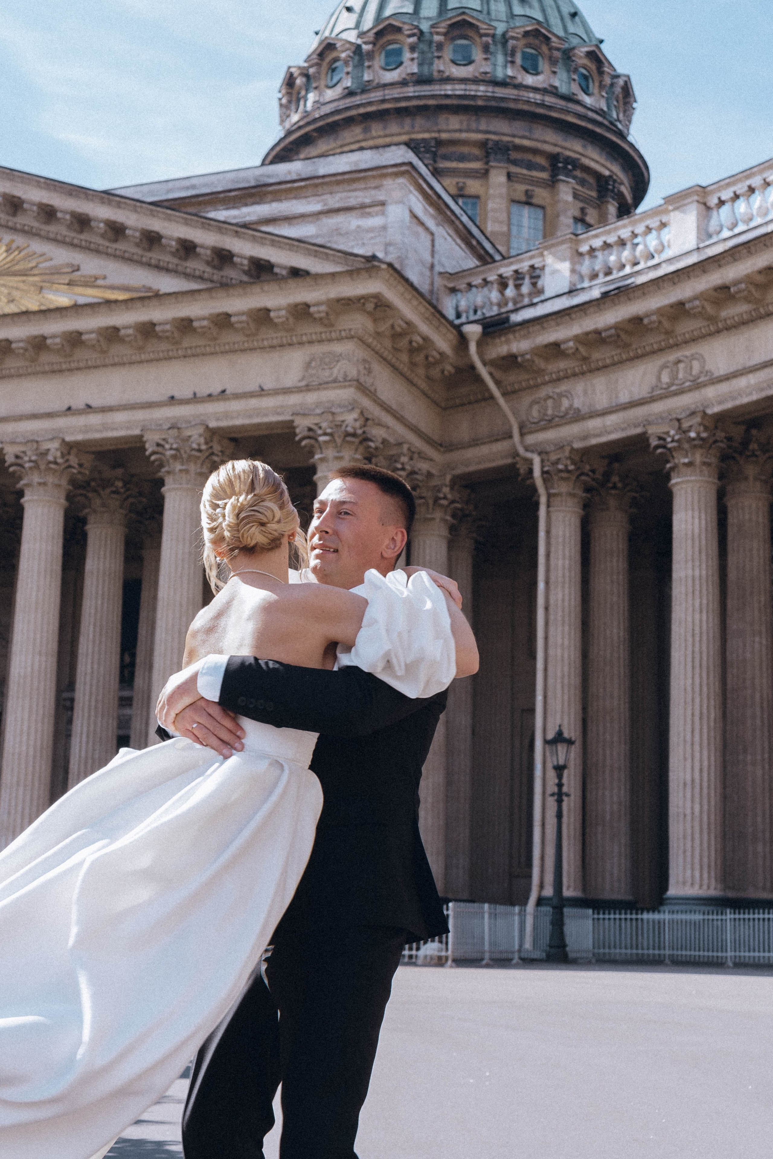 СВАДЕНБНАЯ СЬЕМКА НА КАТЕРЕ ПО КАНАЛАМ САНКТ-ПЕТЕРБУРГА И В АКВАТОРИИ НЕВЫ. Профессиональный фотограф, Санкт-Петербург — Виктория Богомолова