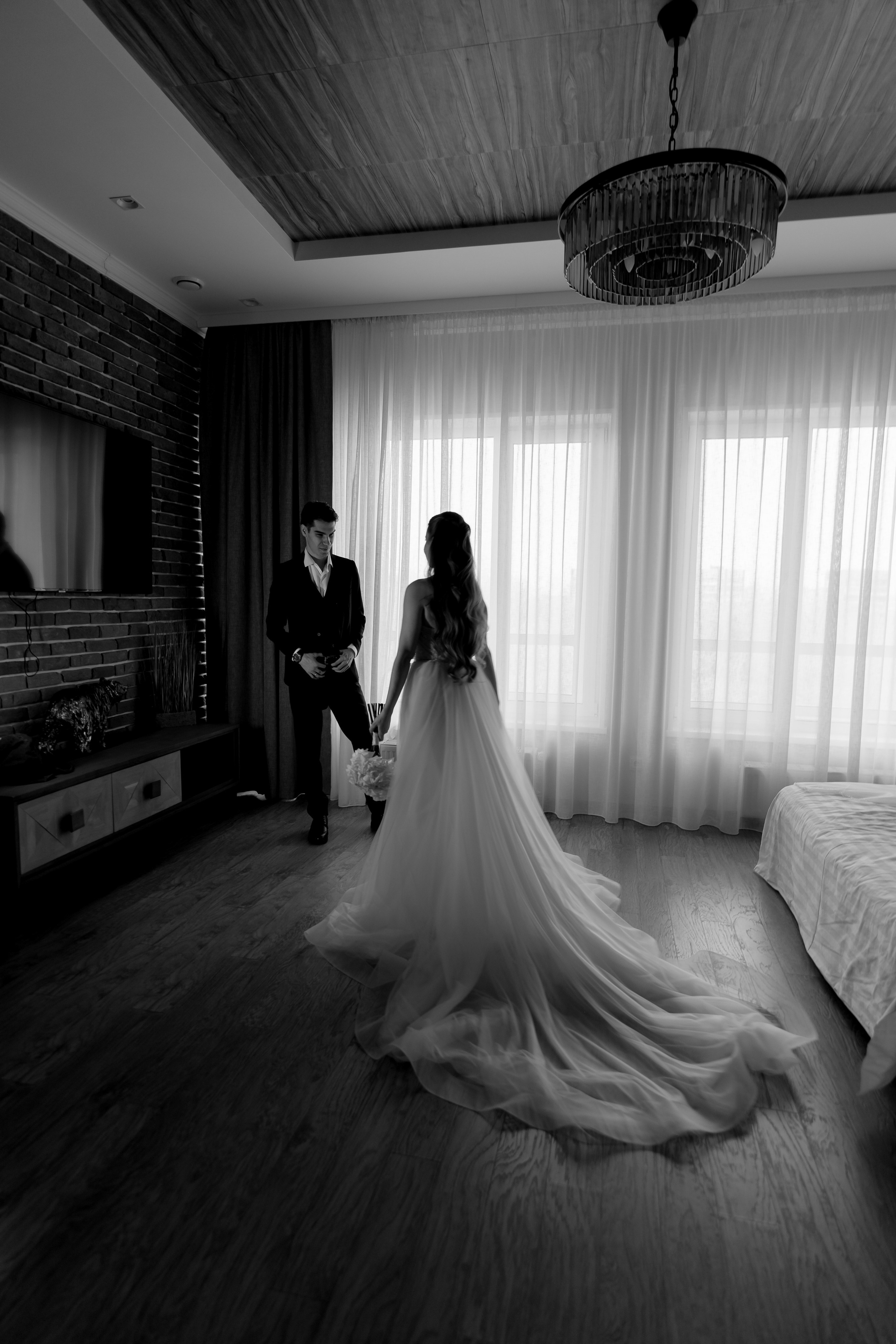 СВАДЕБНАЯ СЬЕМКА СБОРОВ В ОТЕЛЕ И ВЫЕЗД НА ЦЕРЕМОНИЮ (СНЯТО В СИБИРЕ В НИЖНЕВАРТОВСКЕ)М. Профессиональный фотограф, Санкт-Петербург — Виктория Богомолова