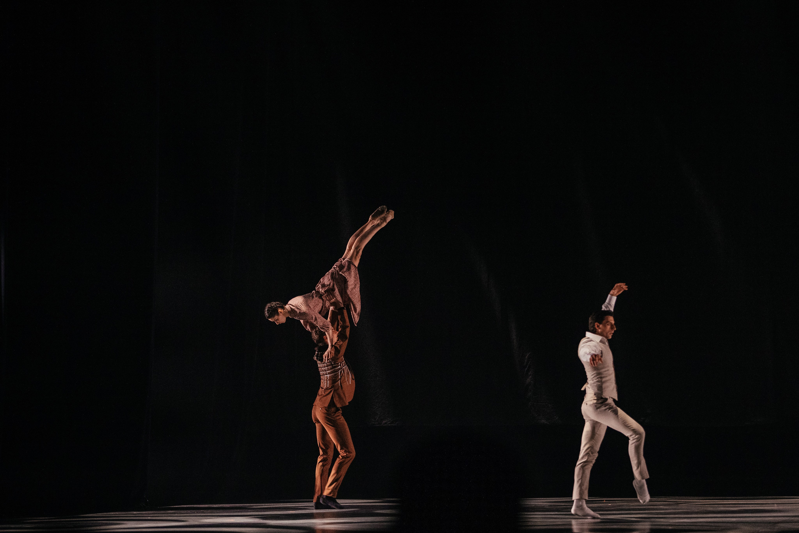 Мастер и Маргарита. Светский фотограф — Анисина Ирина