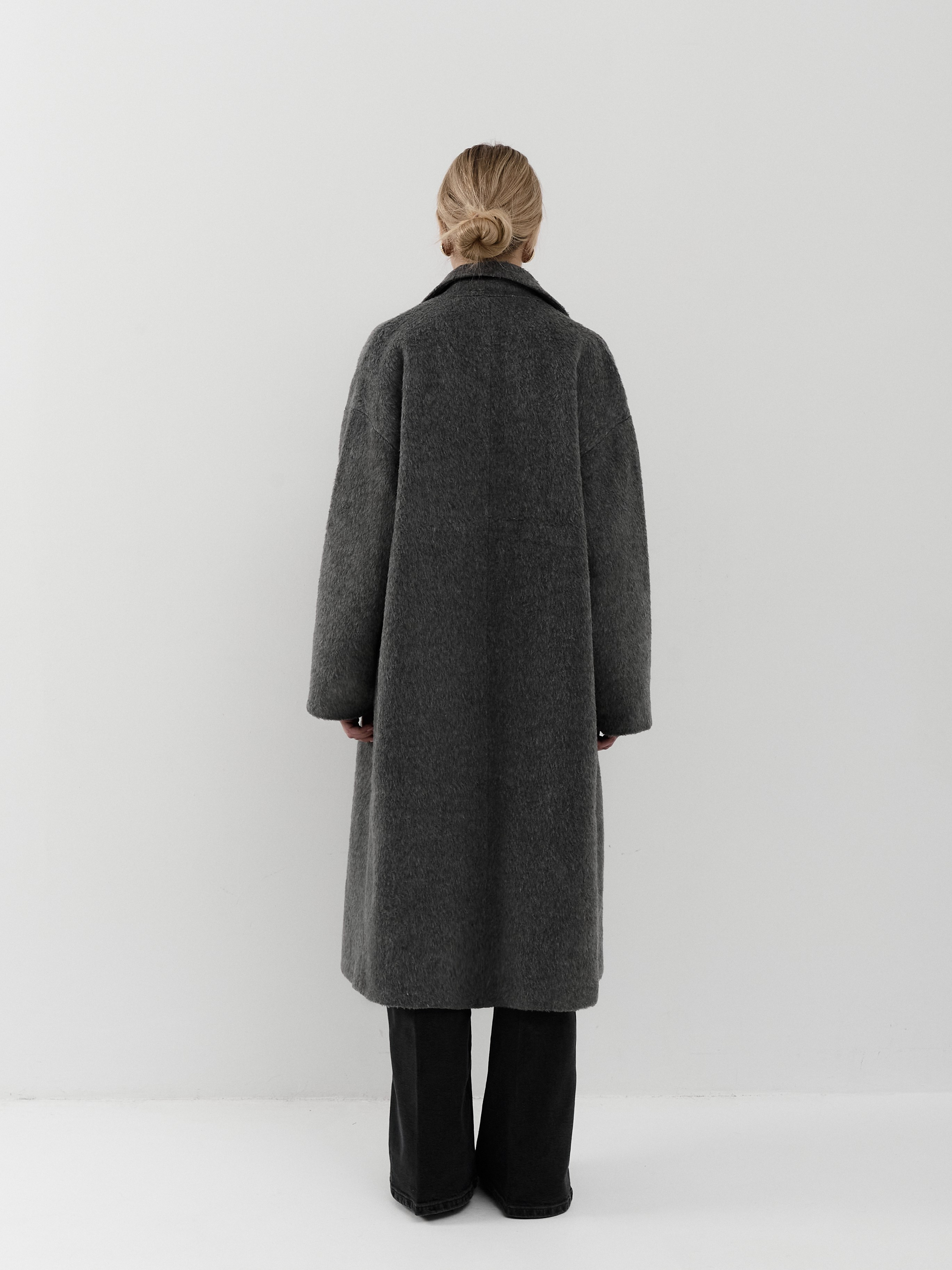 Верхняя одежда. Коммерческий фотограф в Брянске Ольга Вороная