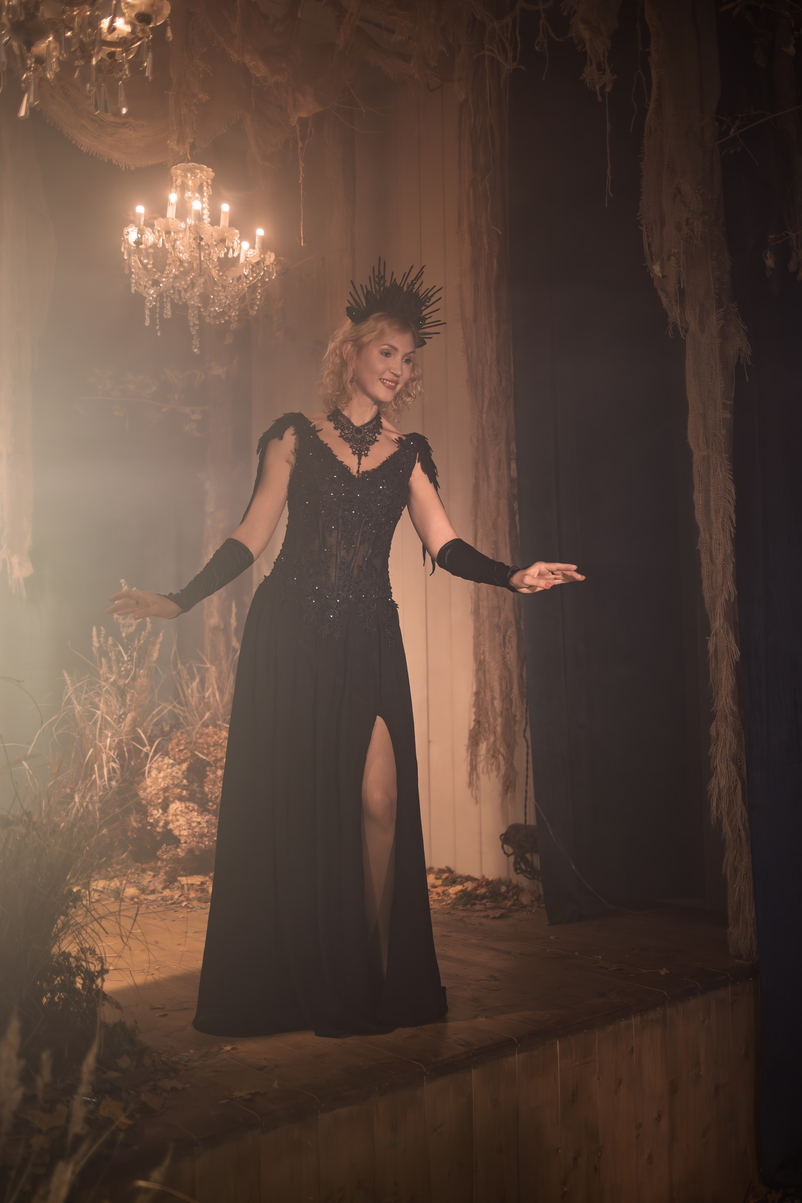 Оксана. Заброшенный театр. Репортажный, семейный и студийный фотограф в Москве Демин Алексей