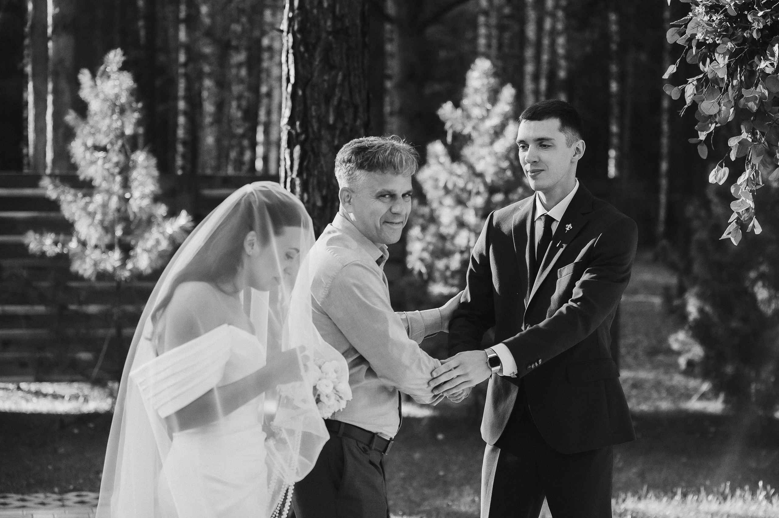 «Вечность начинается сейчас». Евгений Нисковских — свадебный и репортажный фотограф в Тюмени