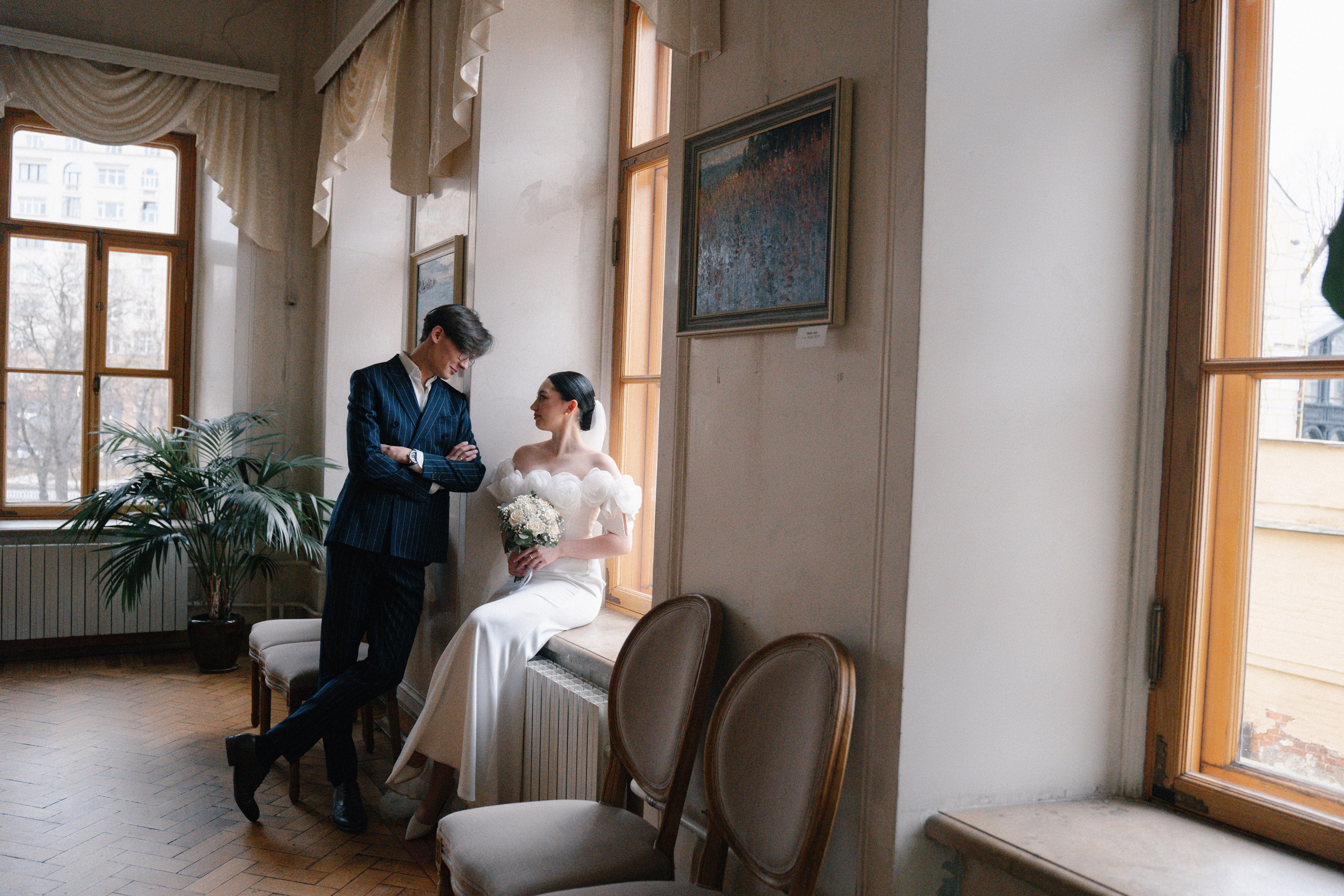 Свадебная фотосессия в Библиотеке читальне им. Пушкина