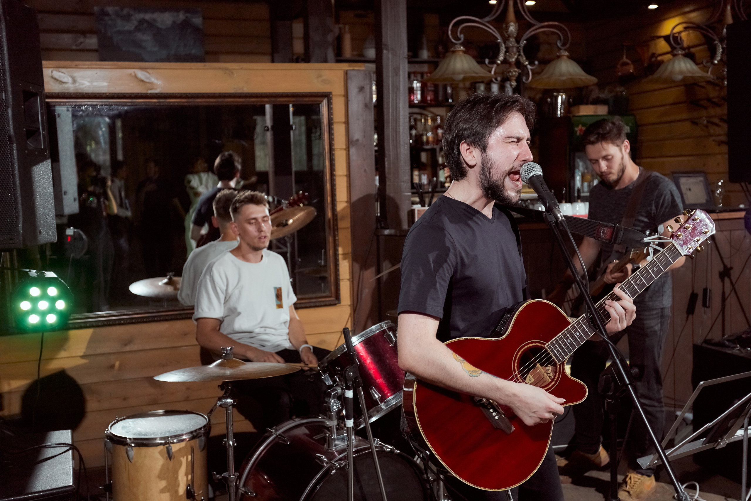 Репортажная съемка. Продающий контент для маркетплейсов и e-commerce «под ключ»