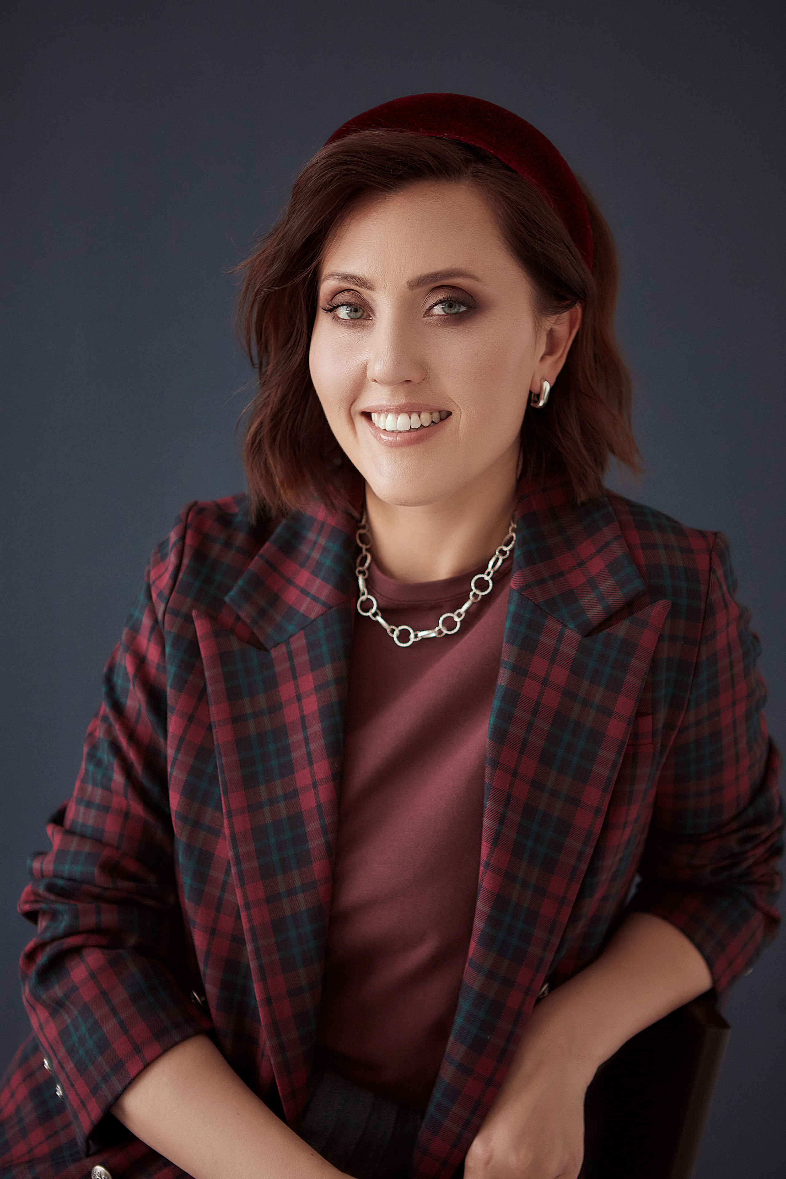 Бизнес-портрет. Продающий контент для маркетплейсов и e-commerce «под ключ»