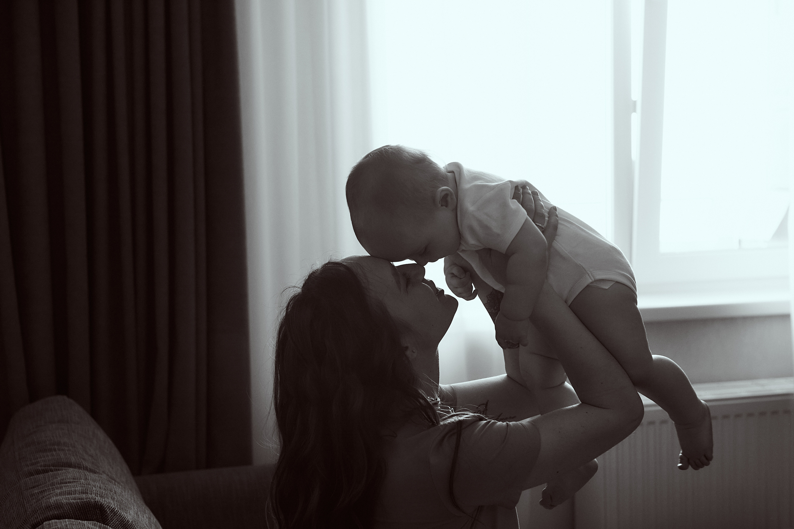 Семейные истории. Продающий контент для маркетплейсов и e-commerce «под ключ»