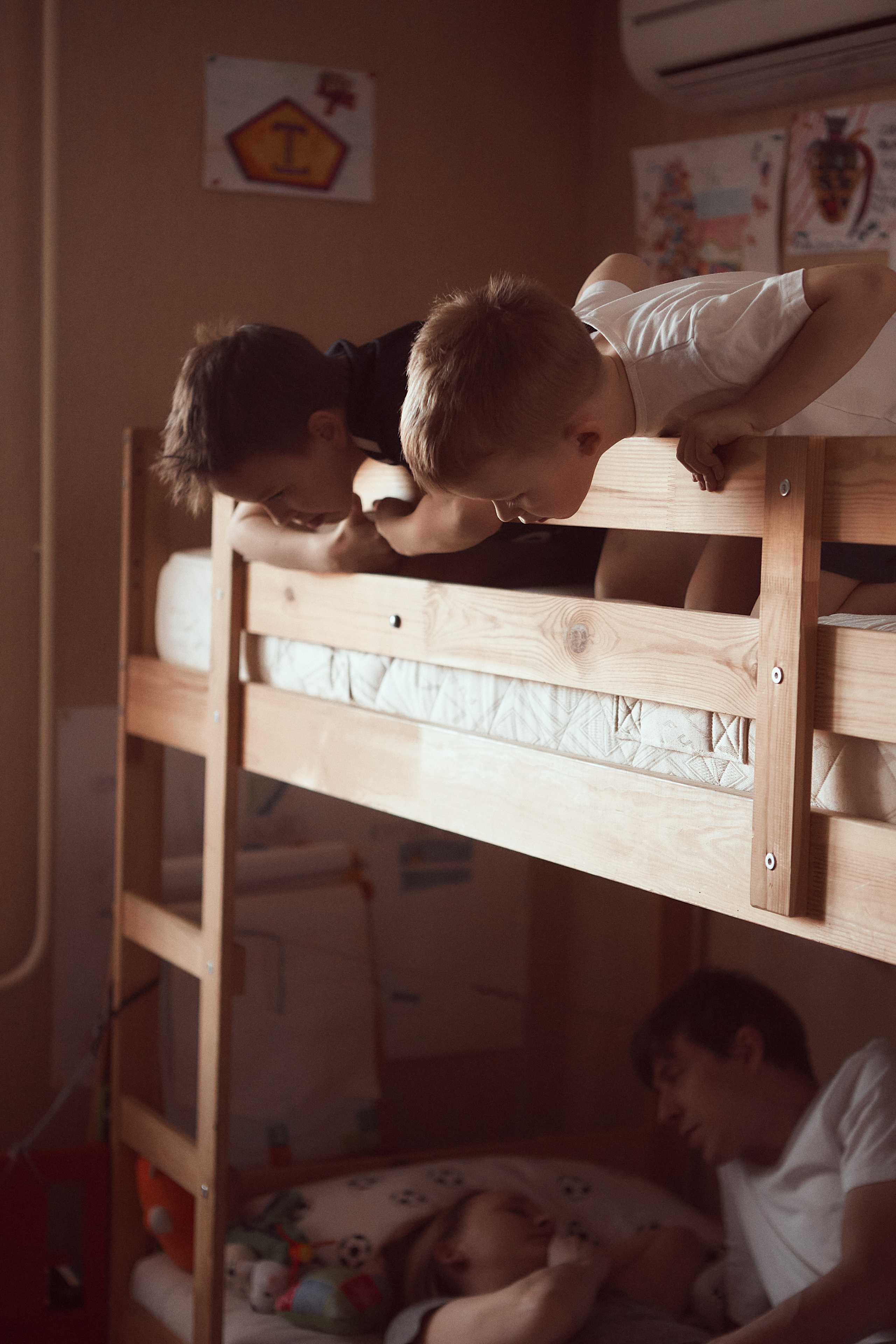 Семейные истории. Продающий контент для маркетплейсов и e-commerce «под ключ»