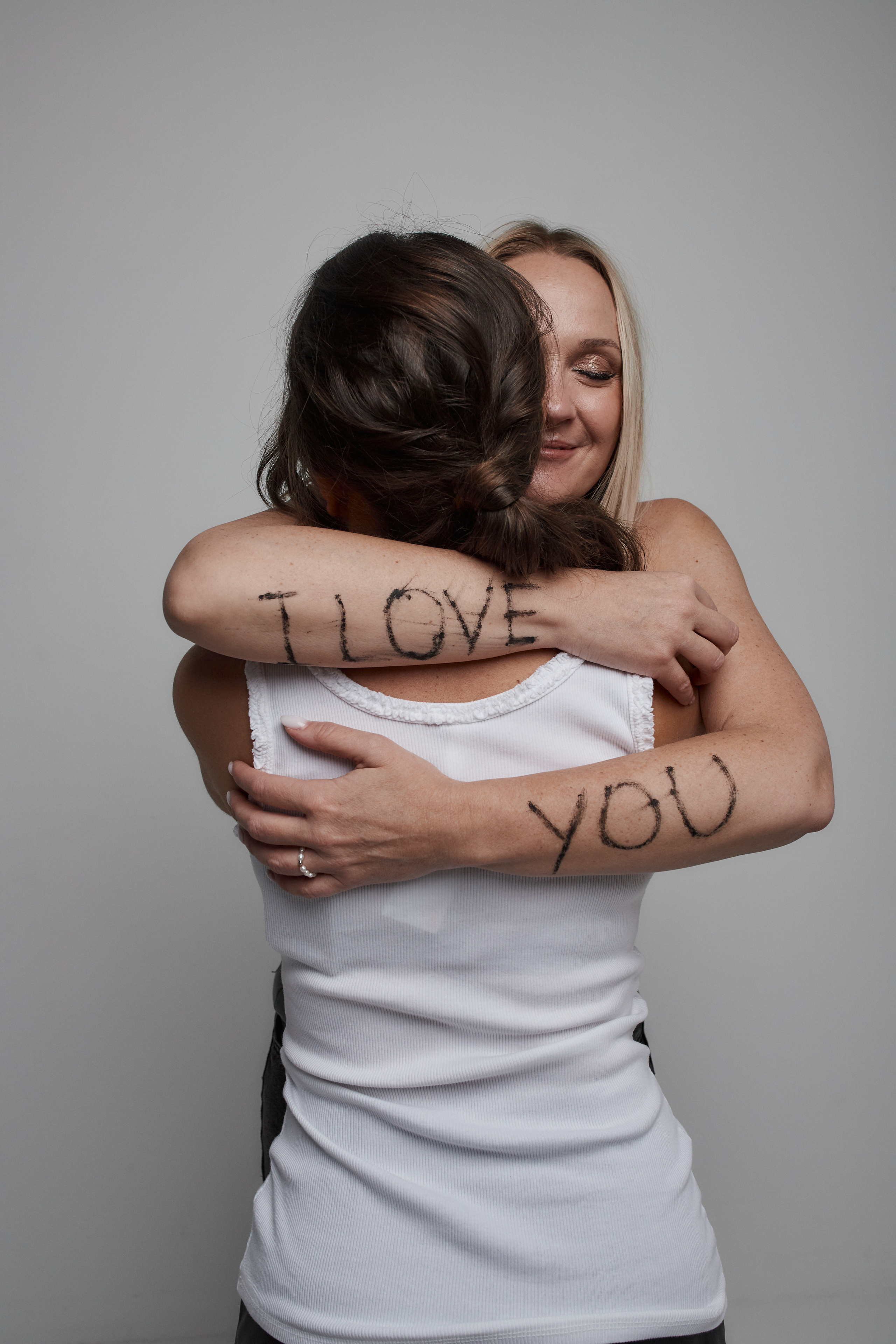 Индивидуальные съемки. Продающий контент для маркетплейсов и e-commerce «под ключ»