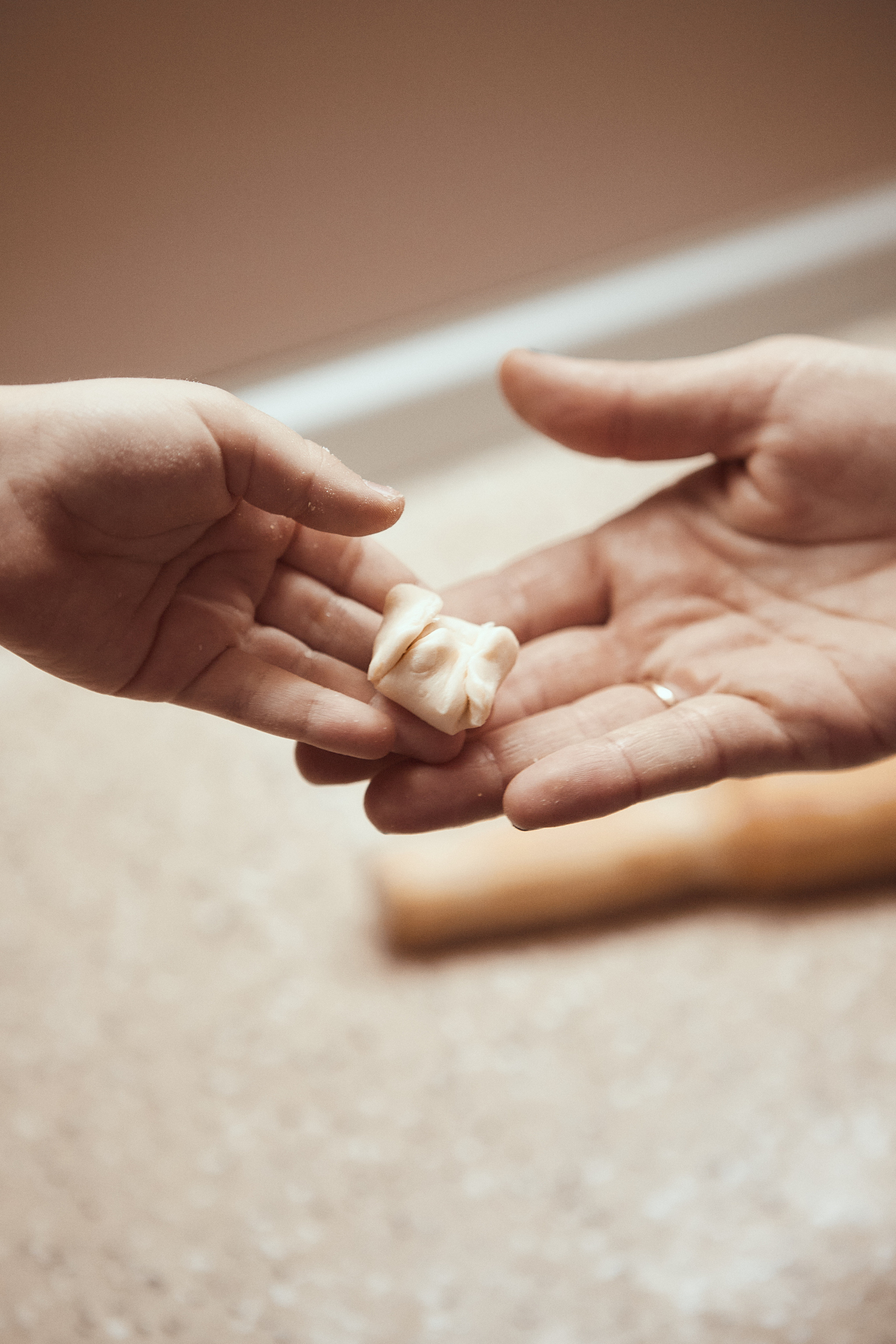 Семейные истории. Продающий контент для маркетплейсов и e-commerce «под ключ»