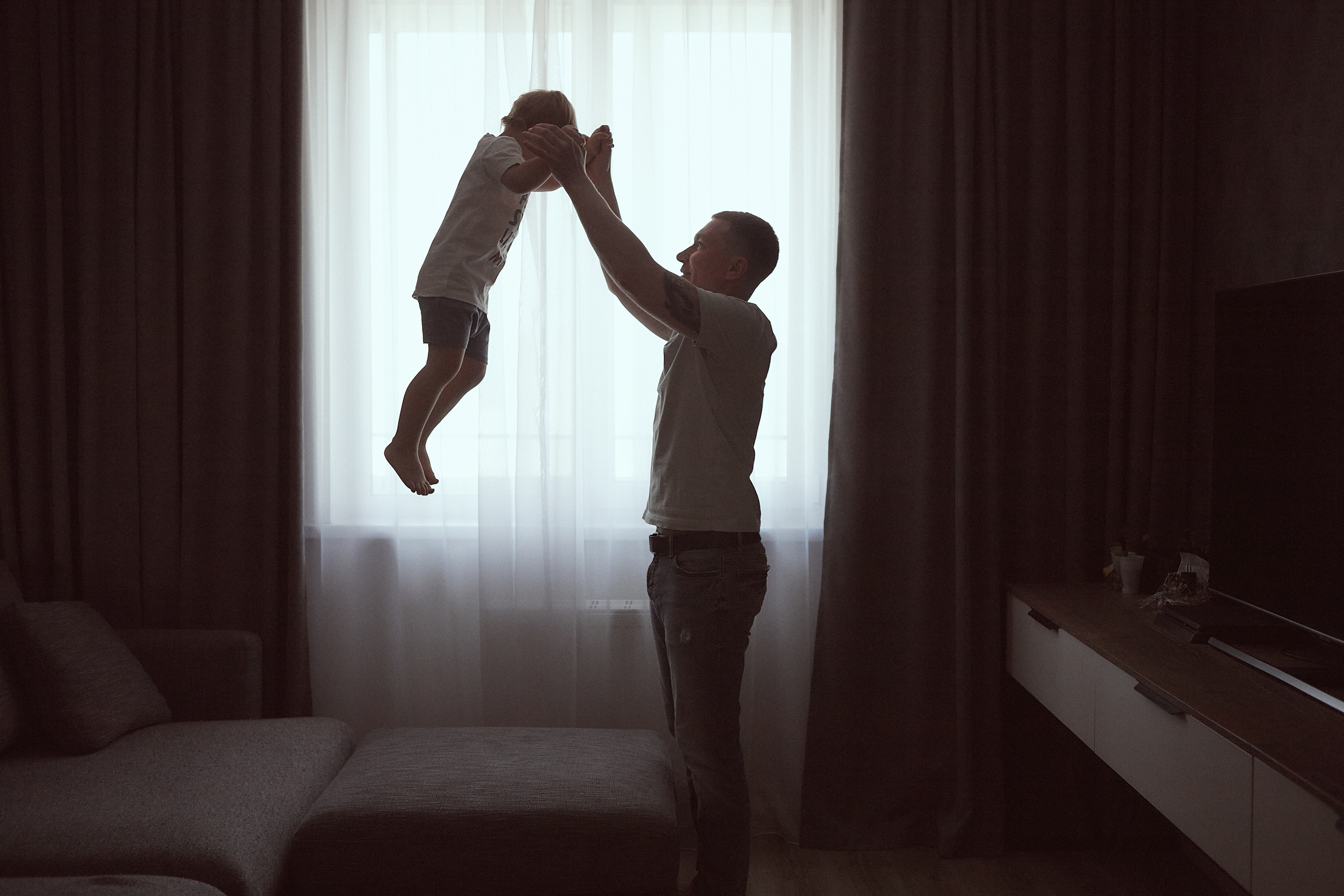 Семейные истории. Продающий контент для маркетплейсов и e-commerce «под ключ»