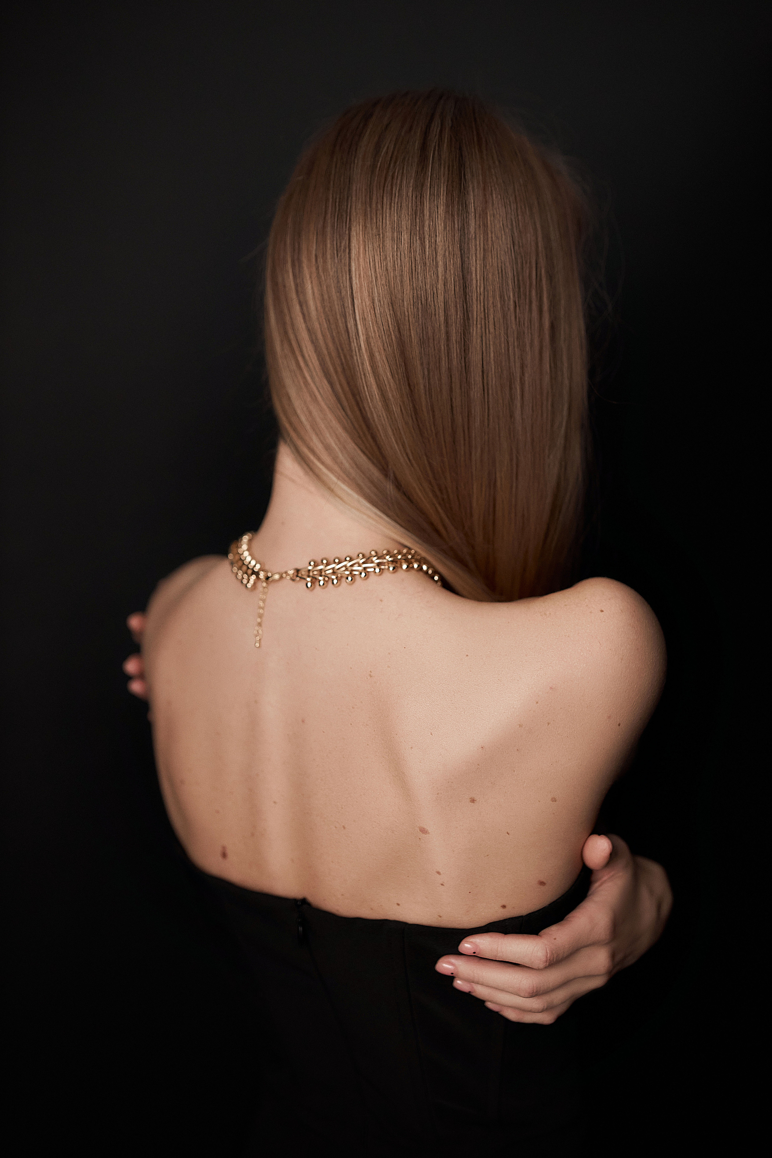 Коммерческие съемки. Продающий контент для маркетплейсов и e-commerce «под ключ»