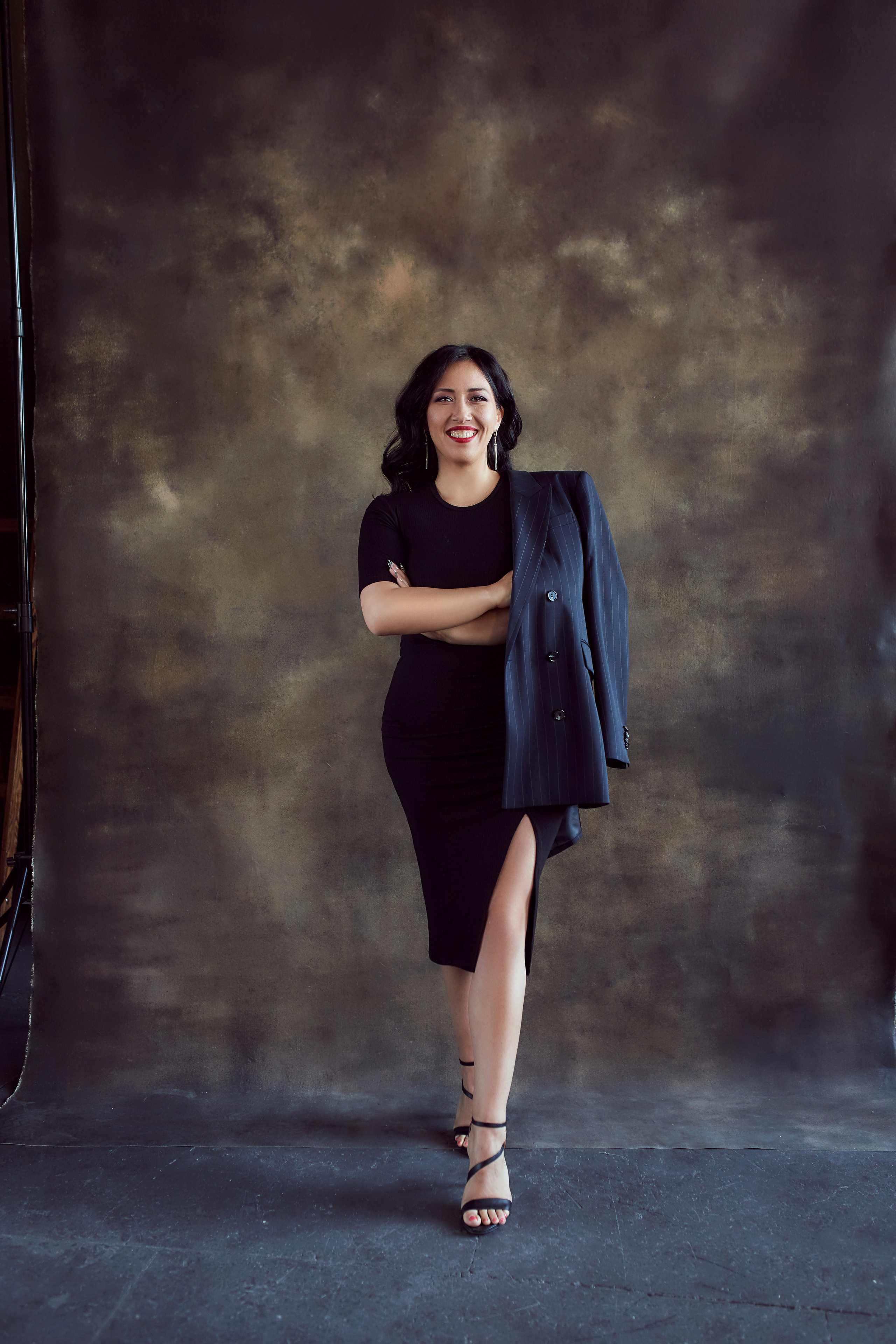 Бизнес-портрет. Продающий контент для маркетплейсов и e-commerce «под ключ»