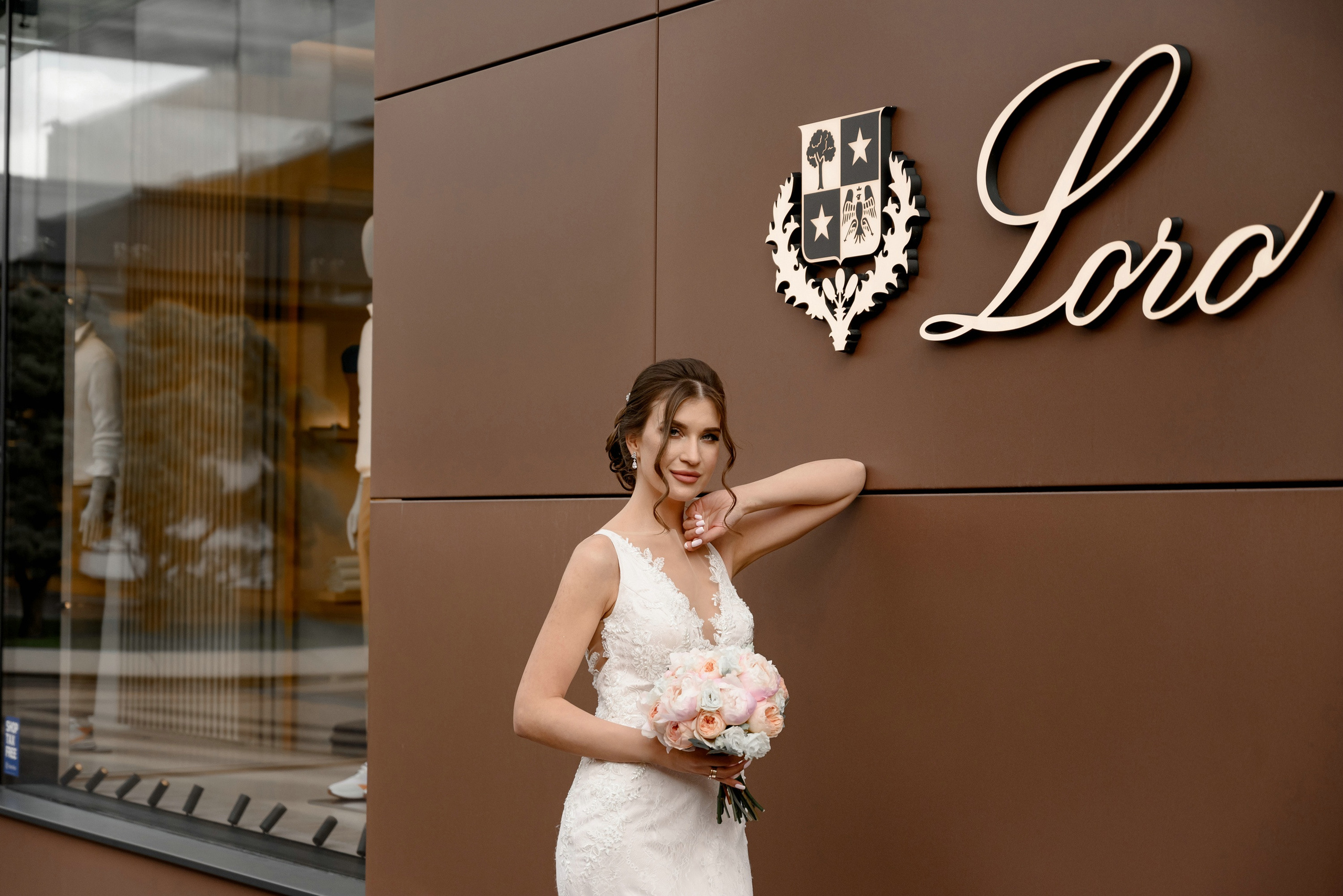 Свадебные фото в Москва Сити и роспись в ЗАГСе Барвиха. Свадебный и семейный фотограф в Москве Светлана Зоткина