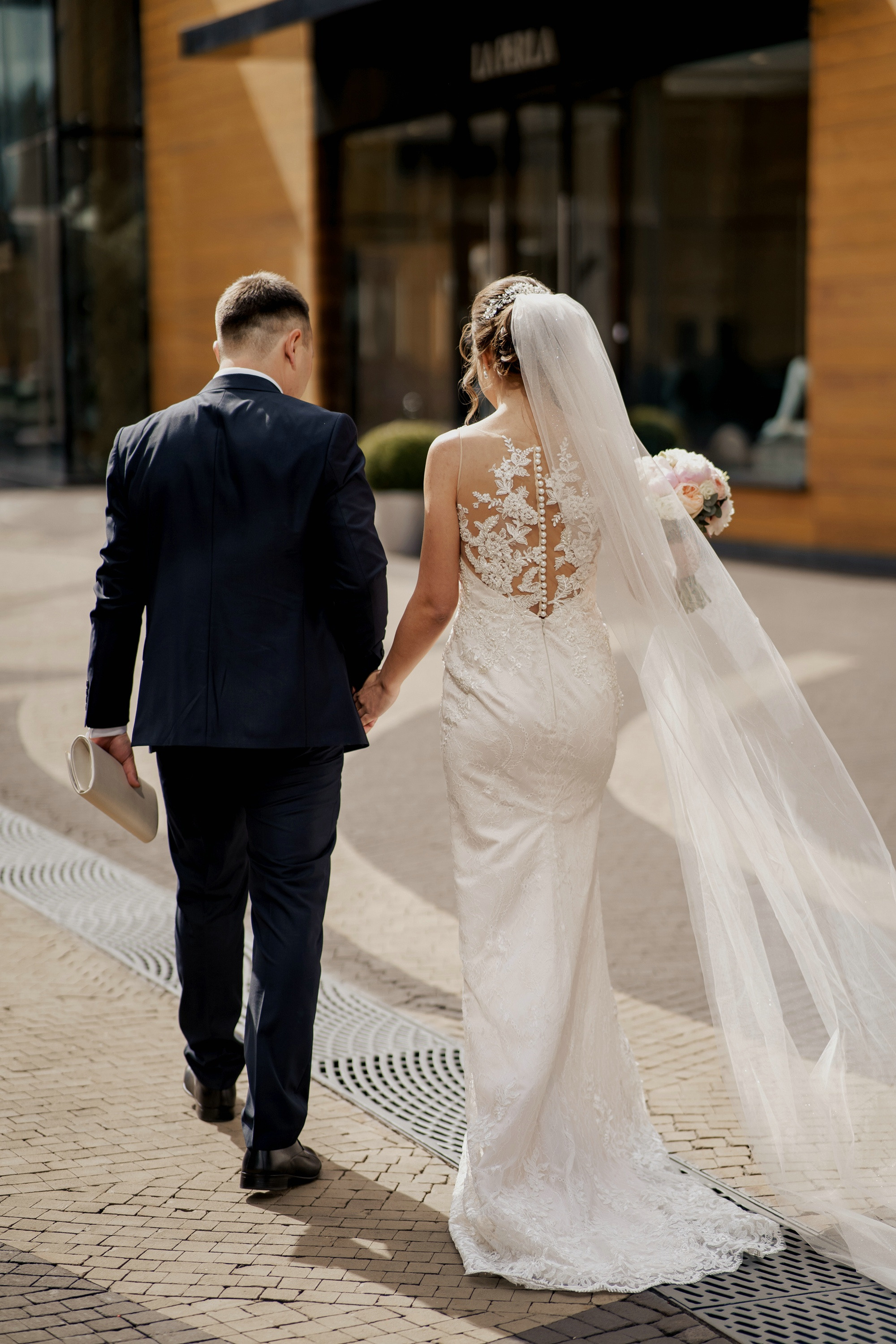 Свадебные фото в Москва Сити и роспись в ЗАГСе Барвиха. Свадебный и семейный фотограф в Москве Светлана Зоткина