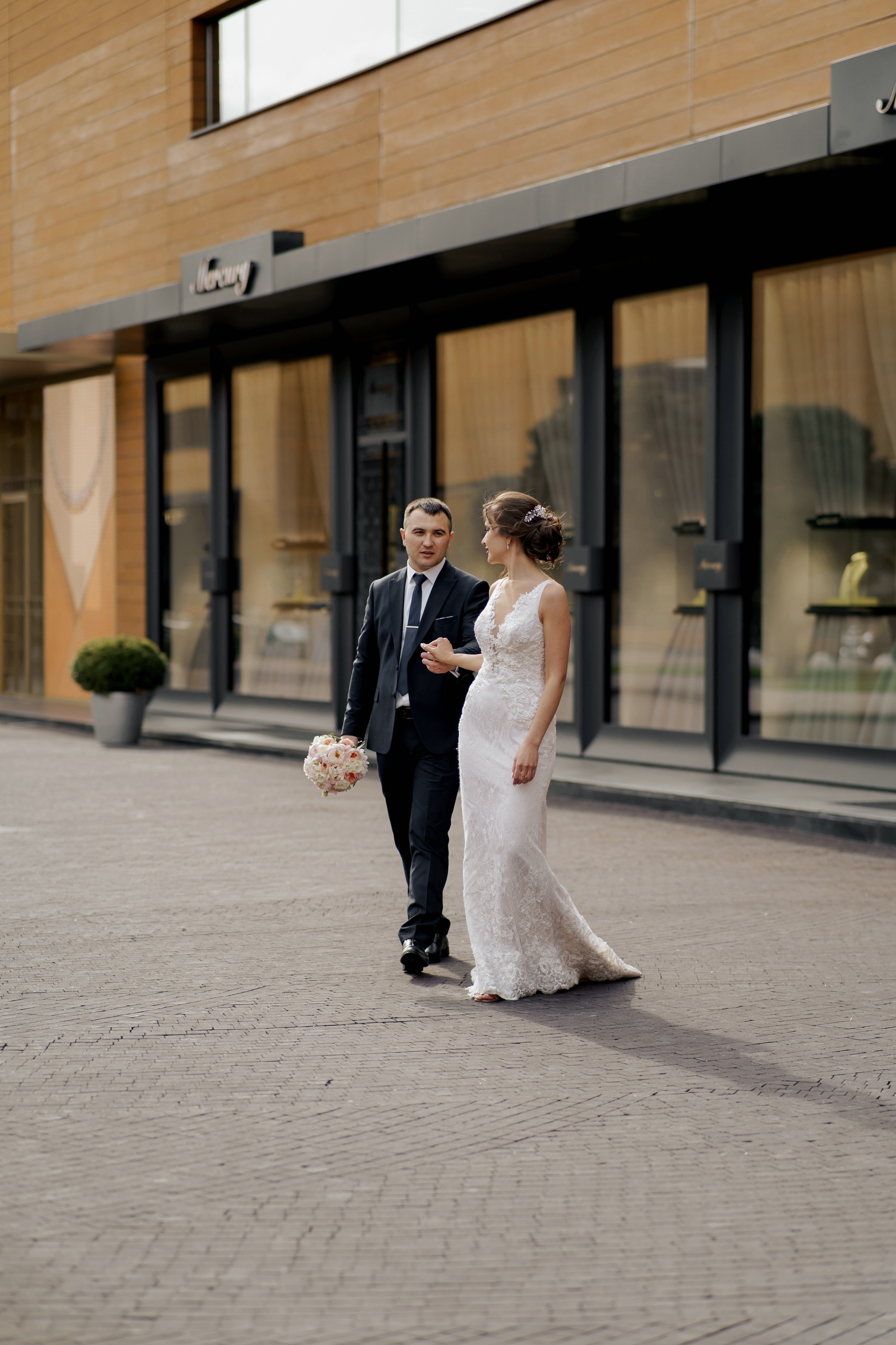 Свадебные фото в Москва Сити и роспись в ЗАГСе Барвиха. Свадебный и семейный фотограф в Москве Светлана Зоткина