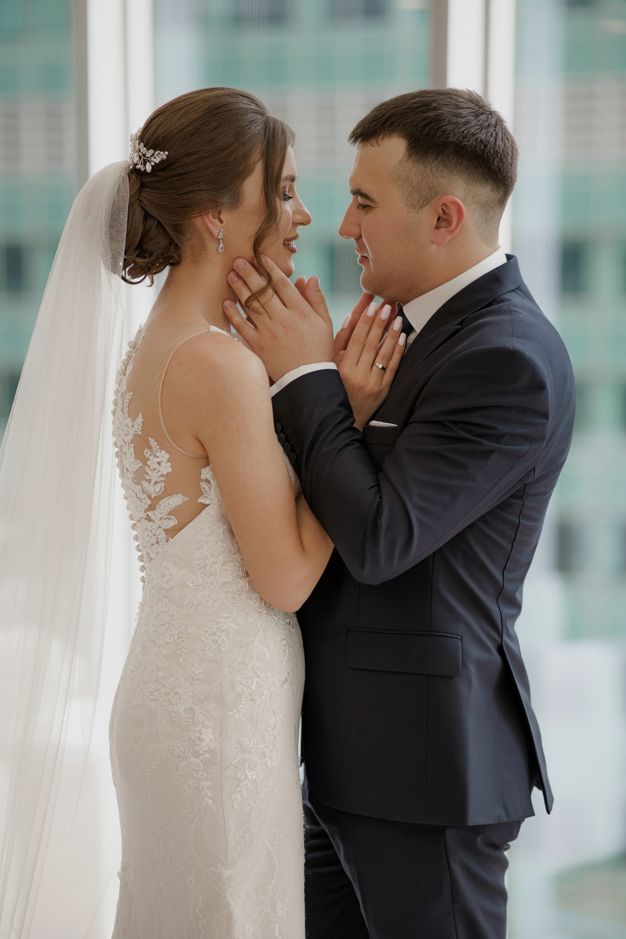 Свадебные фото в Москва Сити и роспись в ЗАГСе Барвиха. Свадебный и семейный фотограф в Москве Светлана Зоткина