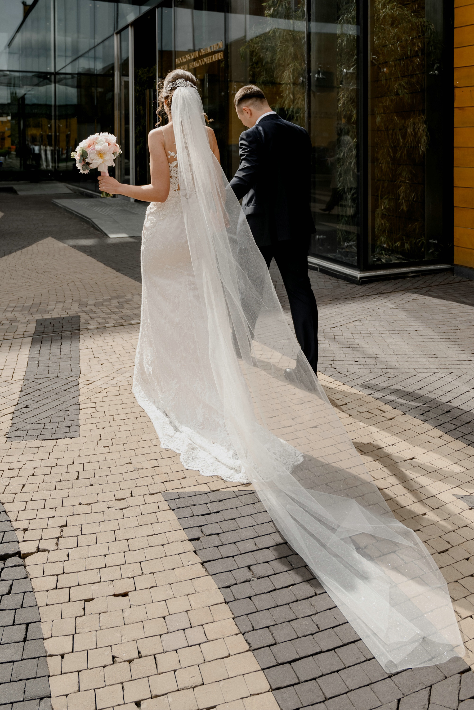 Свадебные фото в Москва Сити и роспись в ЗАГСе Барвиха. Свадебный и семейный фотограф в Москве Светлана Зоткина