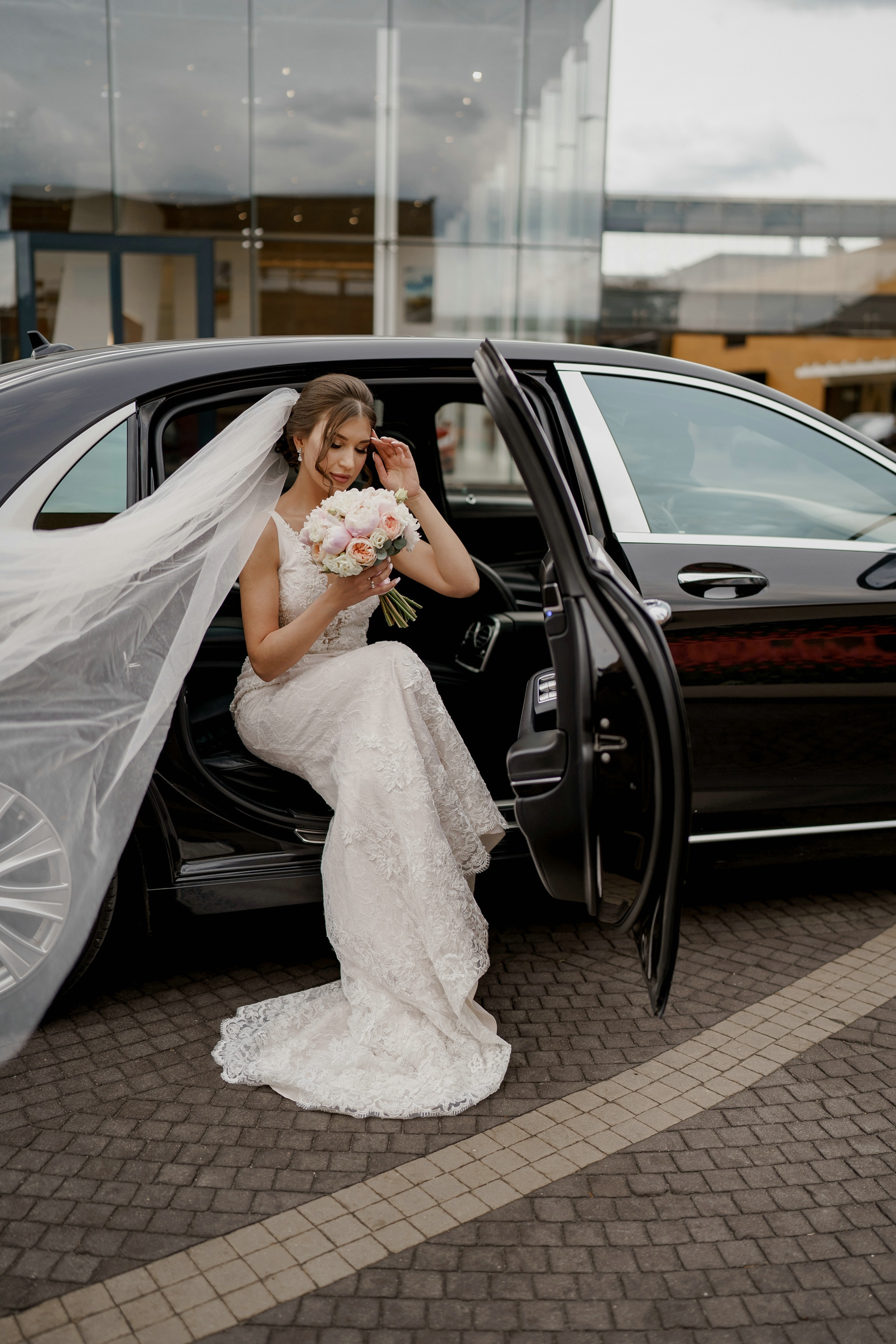 Свадебные фото в Москва Сити и роспись в ЗАГСе Барвиха. Свадебный и семейный фотограф в Москве Светлана Зоткина