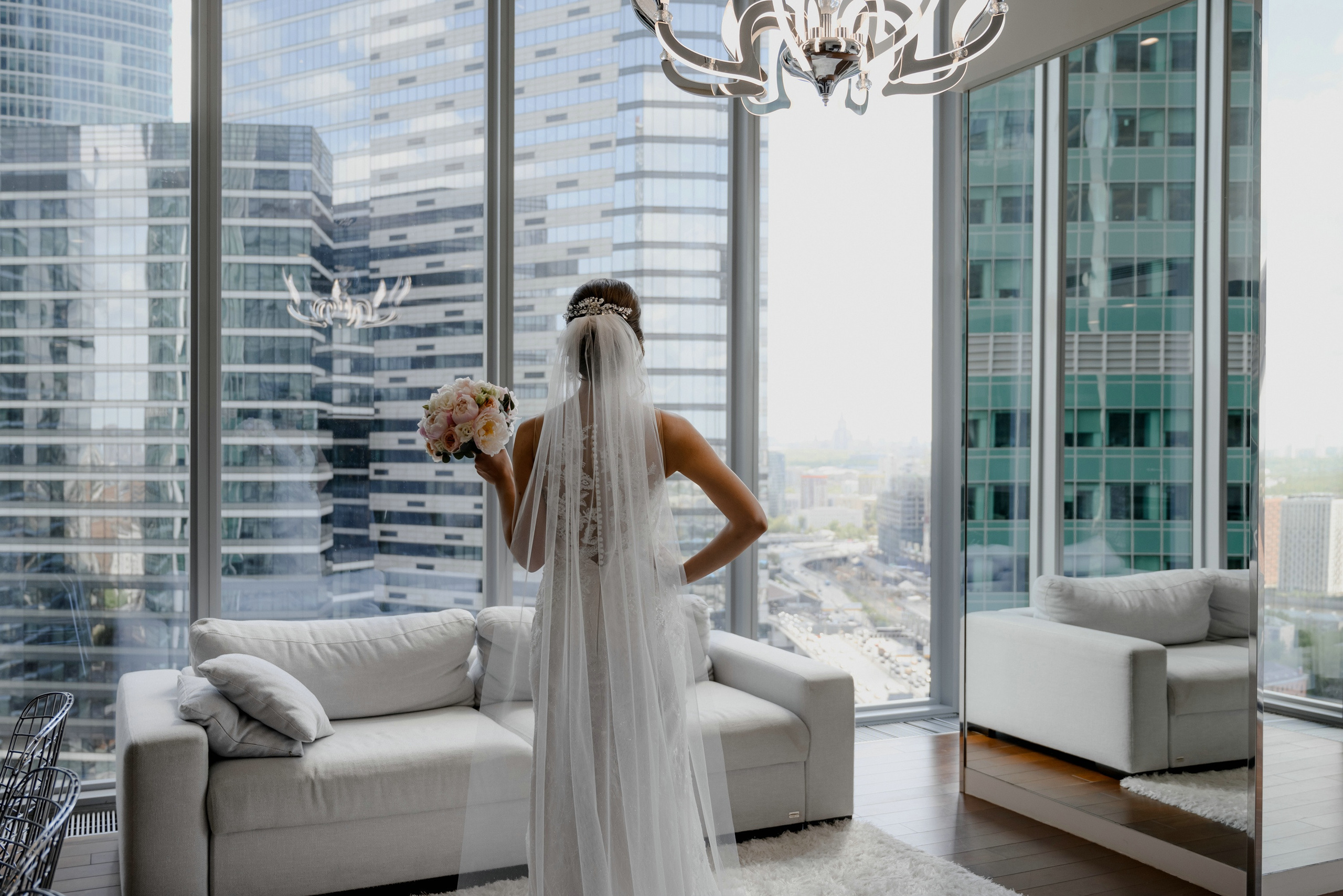 Свадебные фото в Москва Сити и роспись в ЗАГСе Барвиха. Свадебный и семейный фотограф в Москве Светлана Зоткина