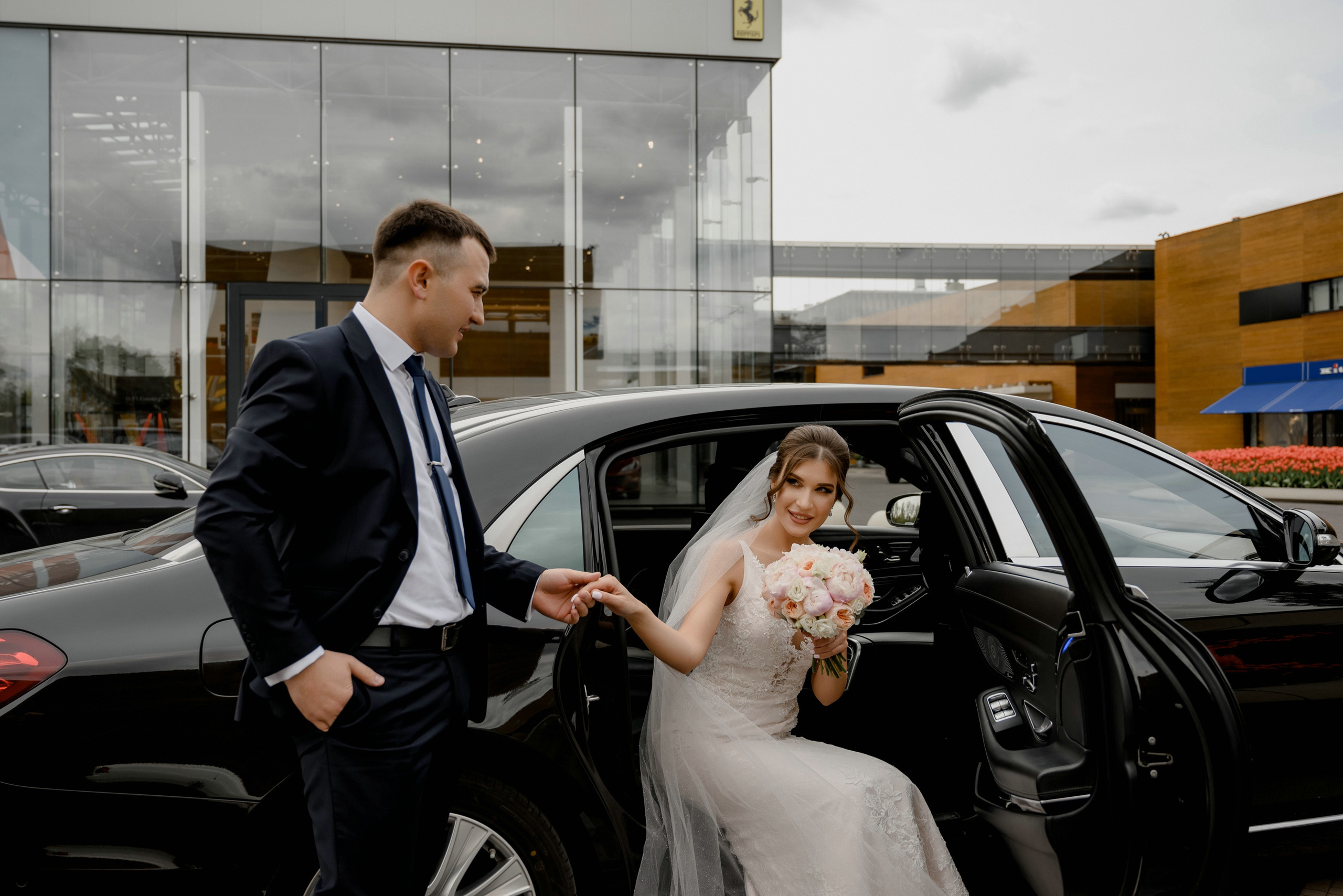 Свадебные фото в Москва Сити и роспись в ЗАГСе Барвиха. Свадебный и семейный фотограф в Москве Светлана Зоткина