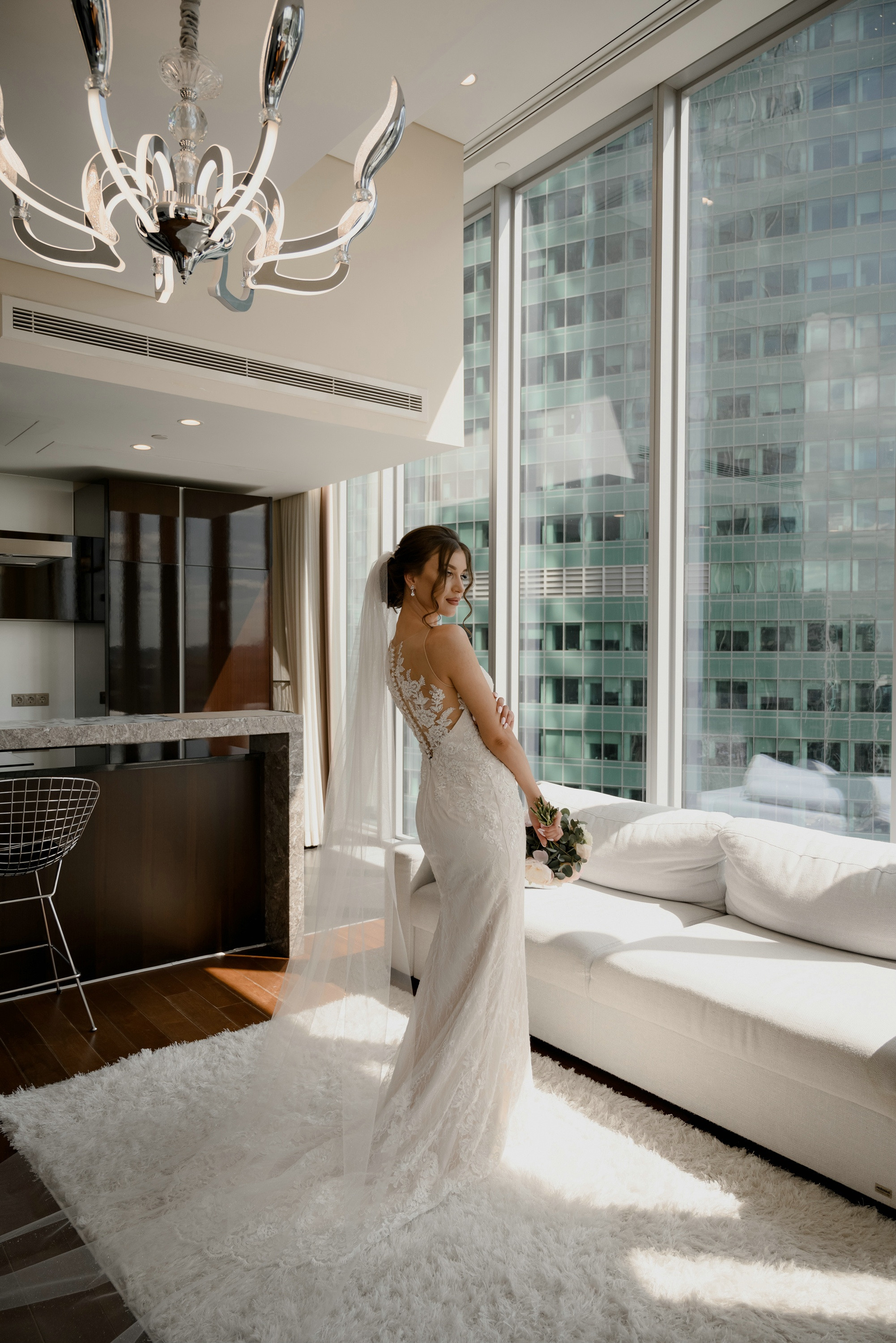 Свадебные фото в Москва Сити и роспись в ЗАГСе Барвиха. Свадебный и семейный фотограф в Москве Светлана Зоткина